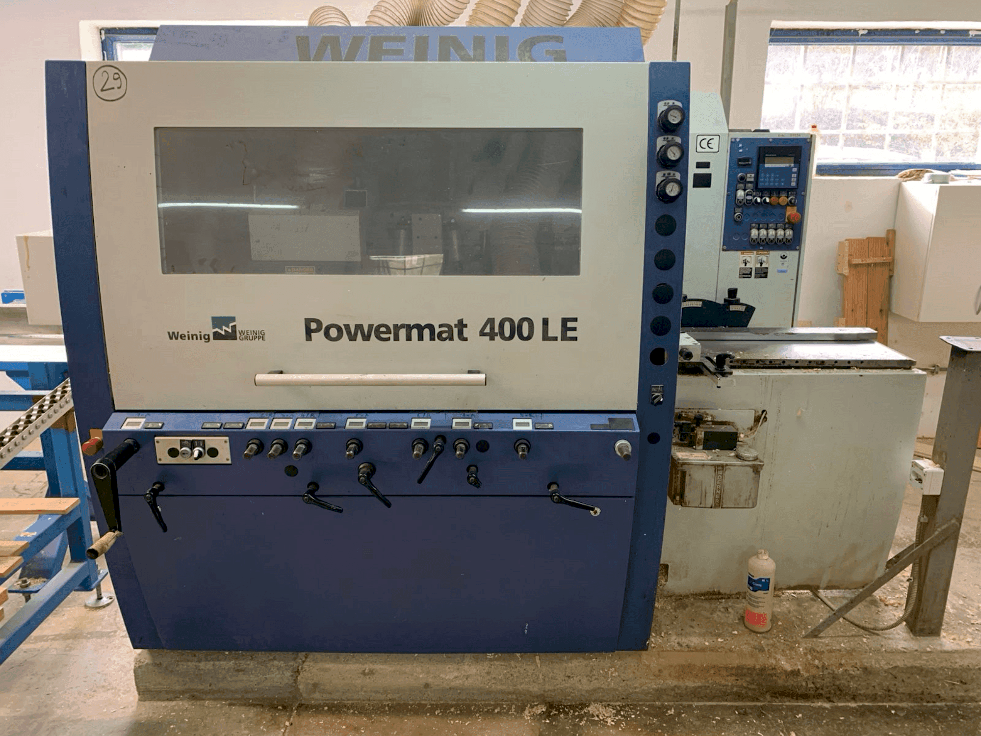 A WEINIG / DIMTER POWERMAT 400LE  gép elölnézete