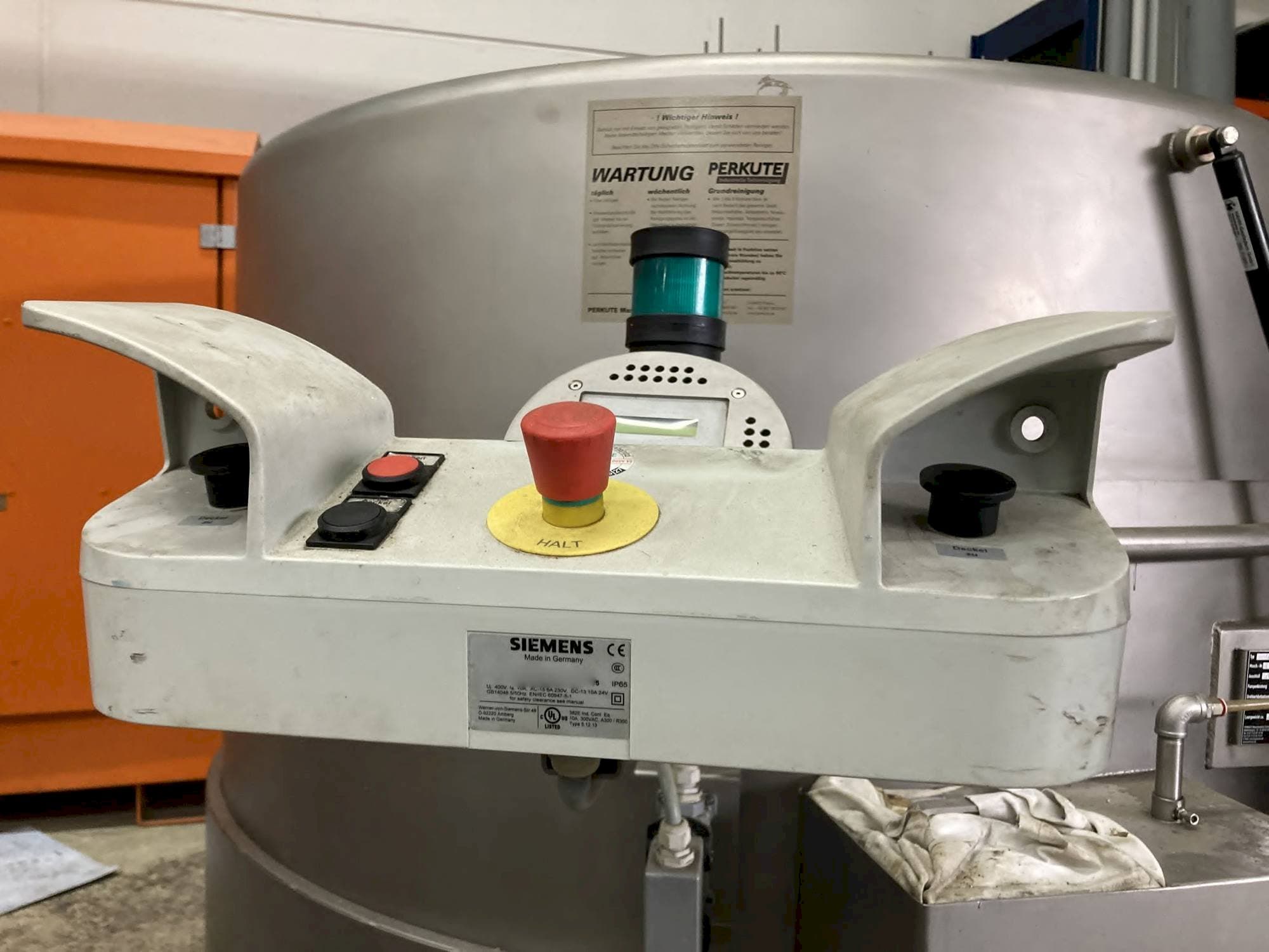 A PERKUTE SP 160  gép bal oldali nézete