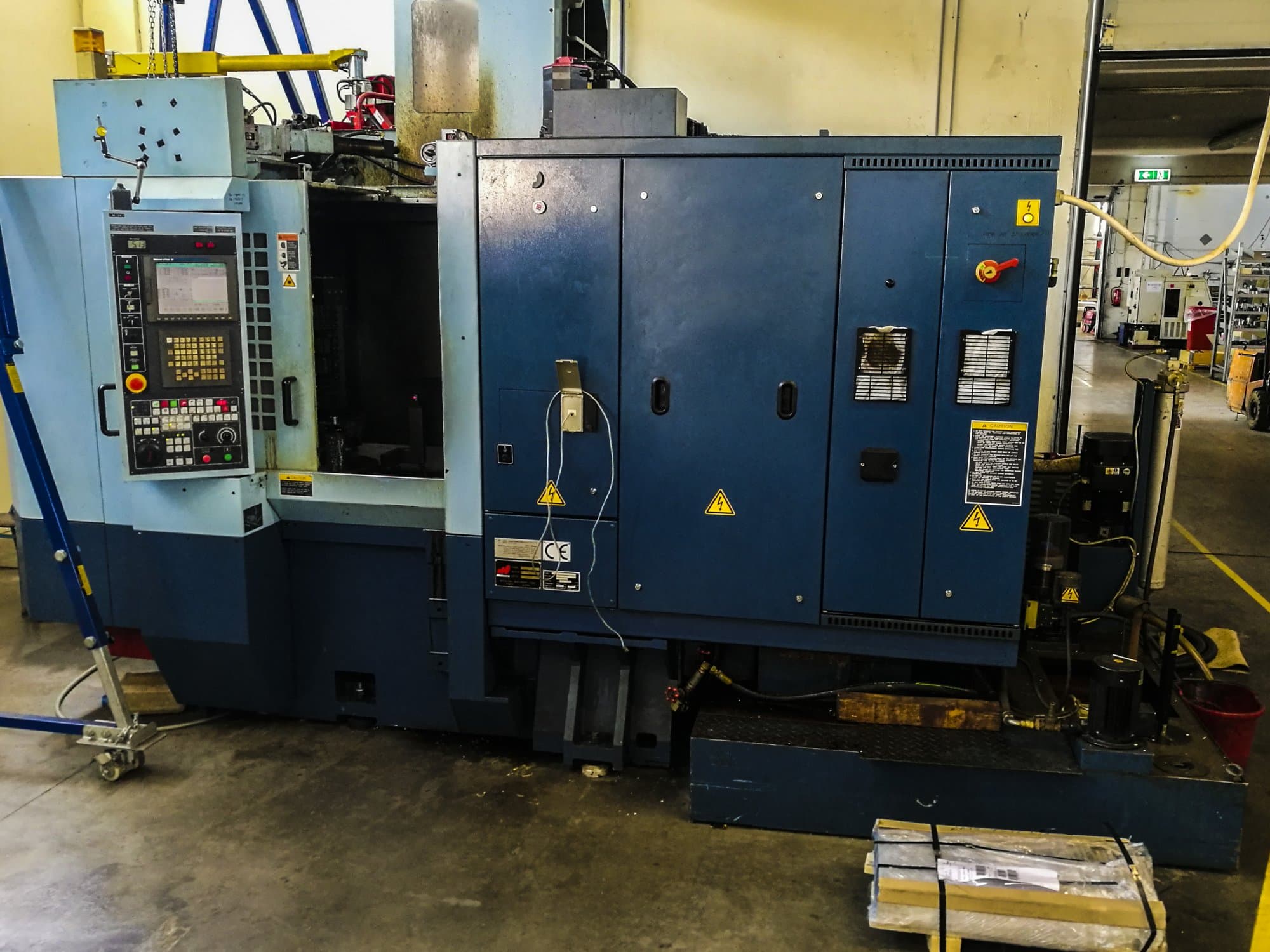 A Matsuura H.PLUS-300  gép elölnézete