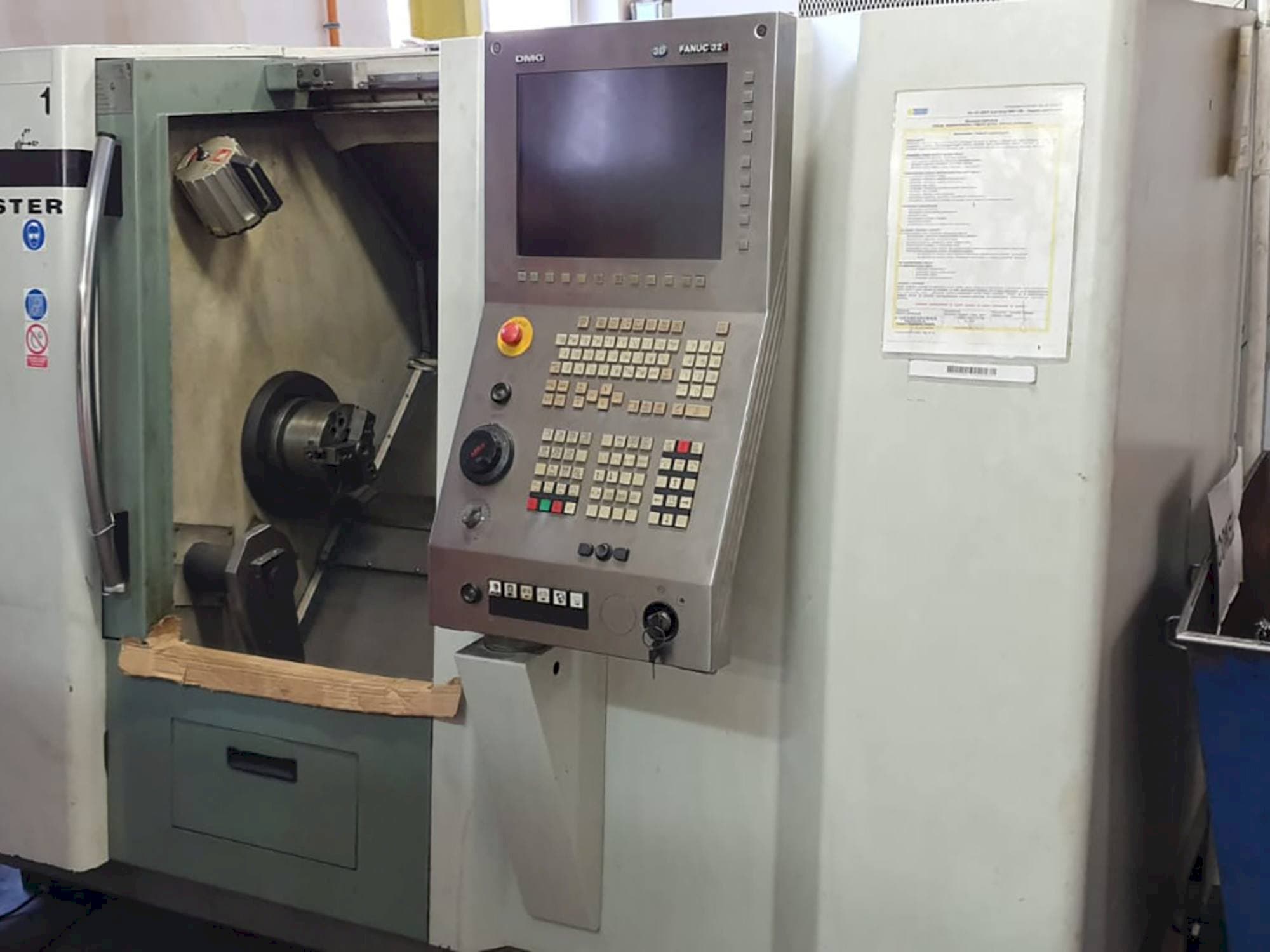 A Gildemeister CTX 210  gép elölnézete