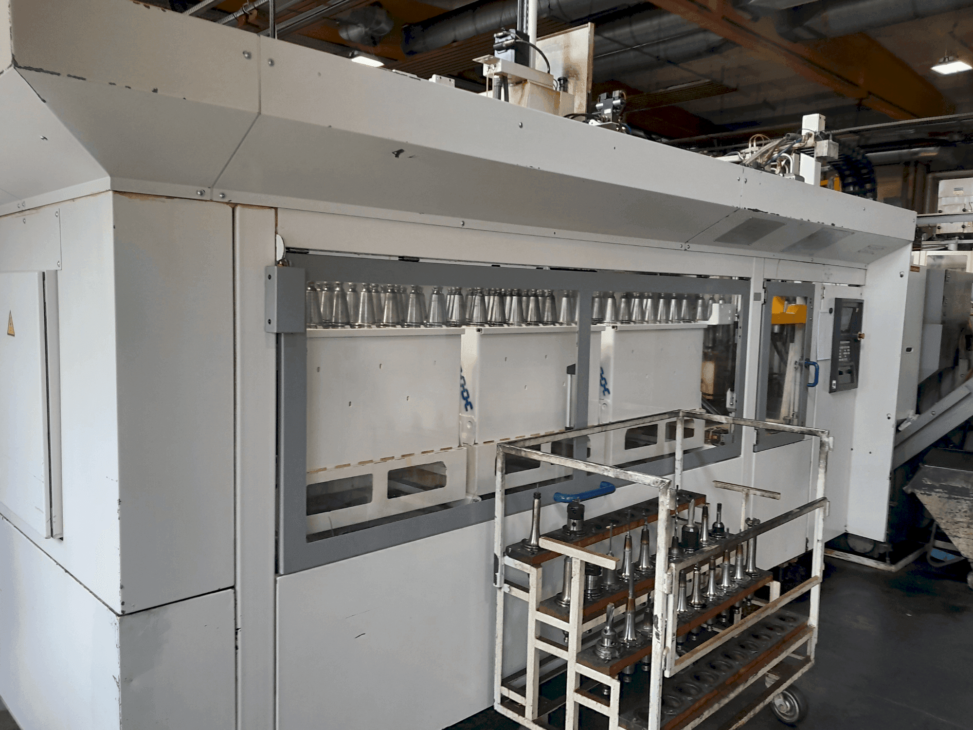 A HELLER MCS-H 250  gép oldalnézete