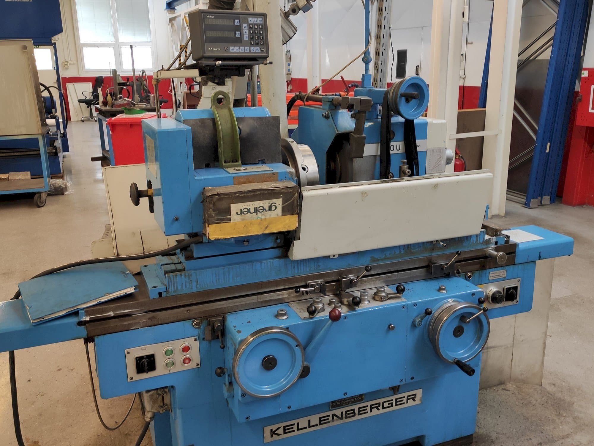 A KELLENBERGER 600U  gép elölnézete