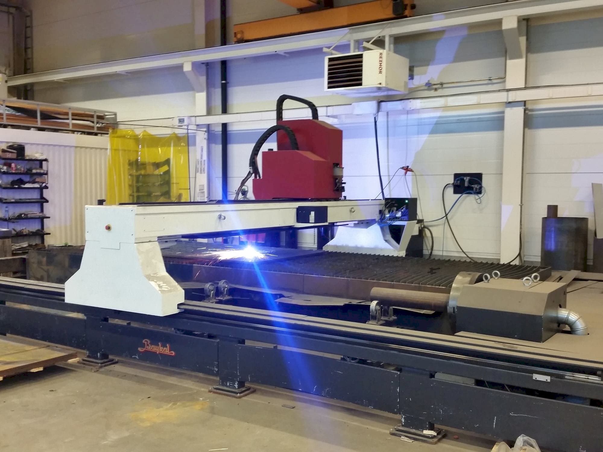 A Baykal BPL-H 2006 HPR 260XD  gép elölnézete