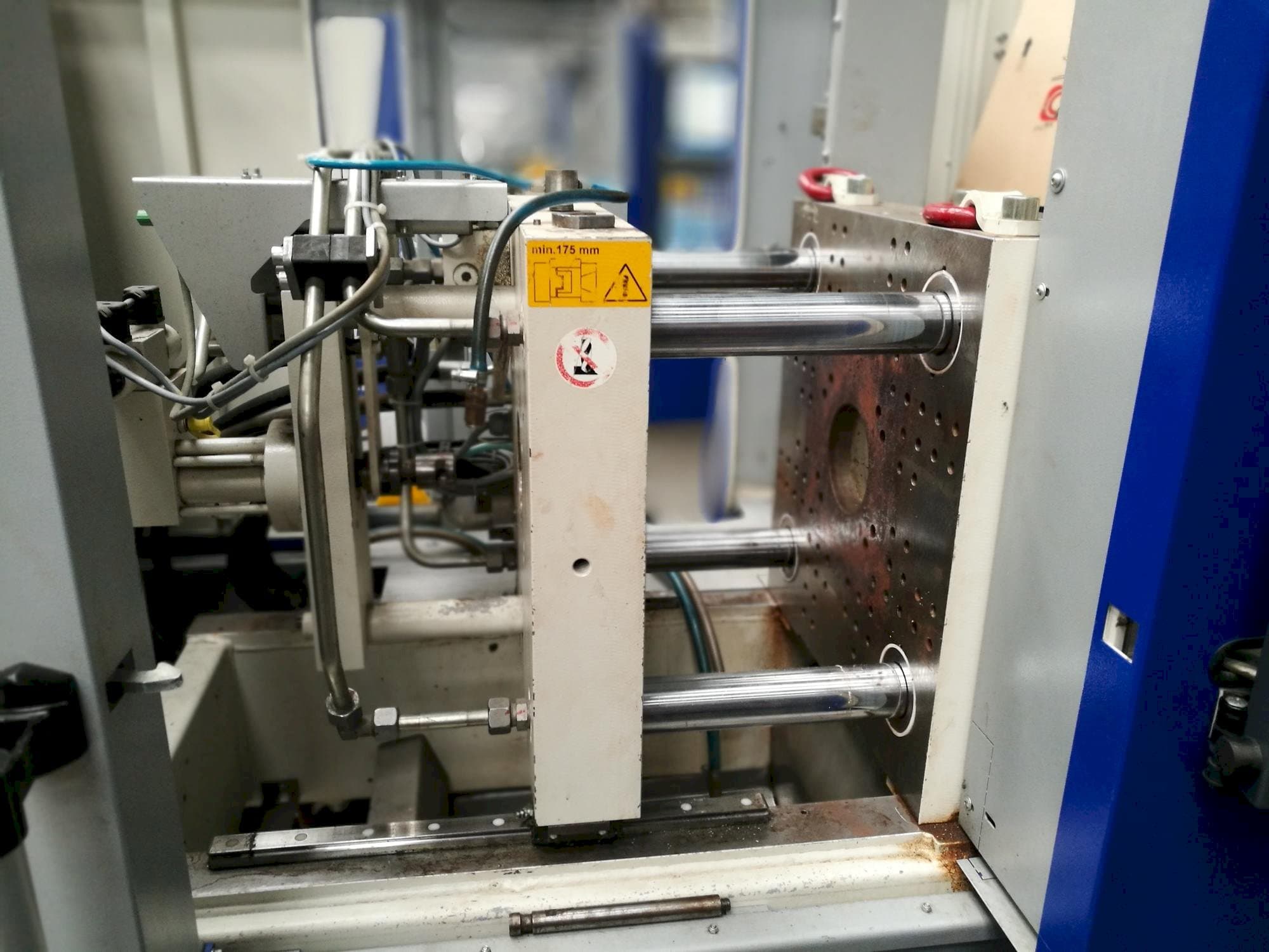 A Krauss Maffei KM 35-55 CX  gép elölnézete