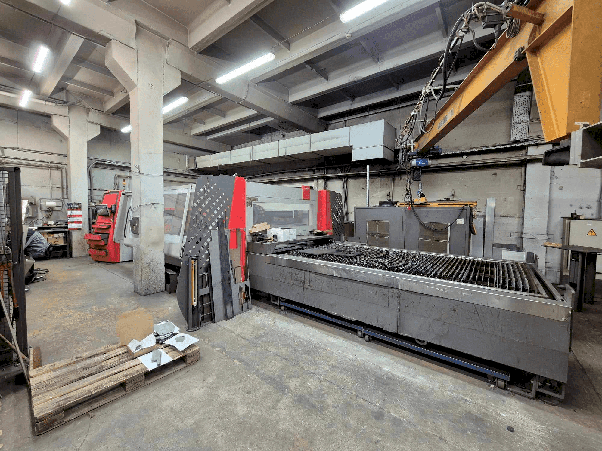 A Bystronic BYSTRONIC ByAutonom 3015 (2014)  gép elölnézete