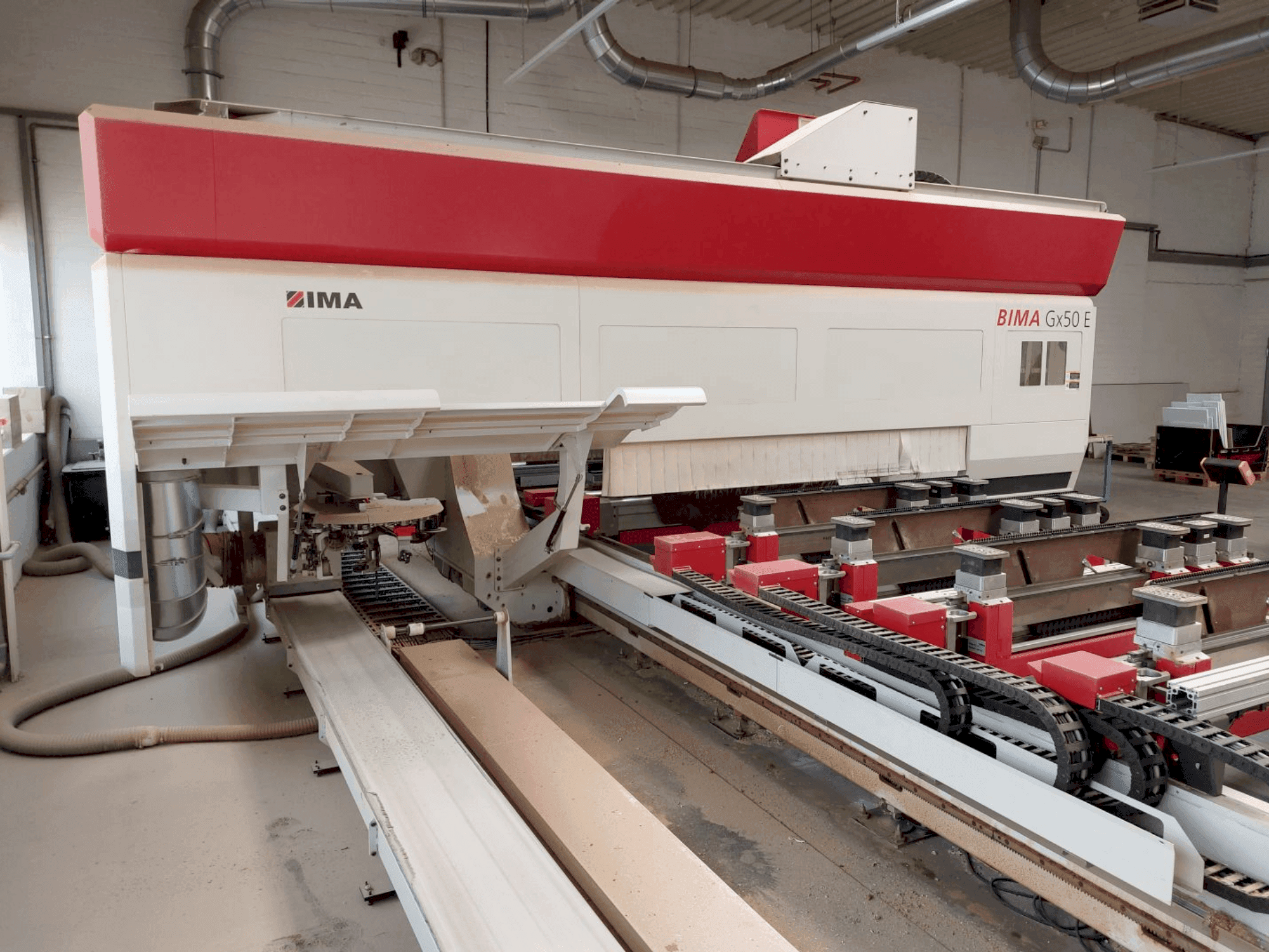 A IMA BIMA Gx50 E 160/630 CNC Processing Center  gép elölnézete