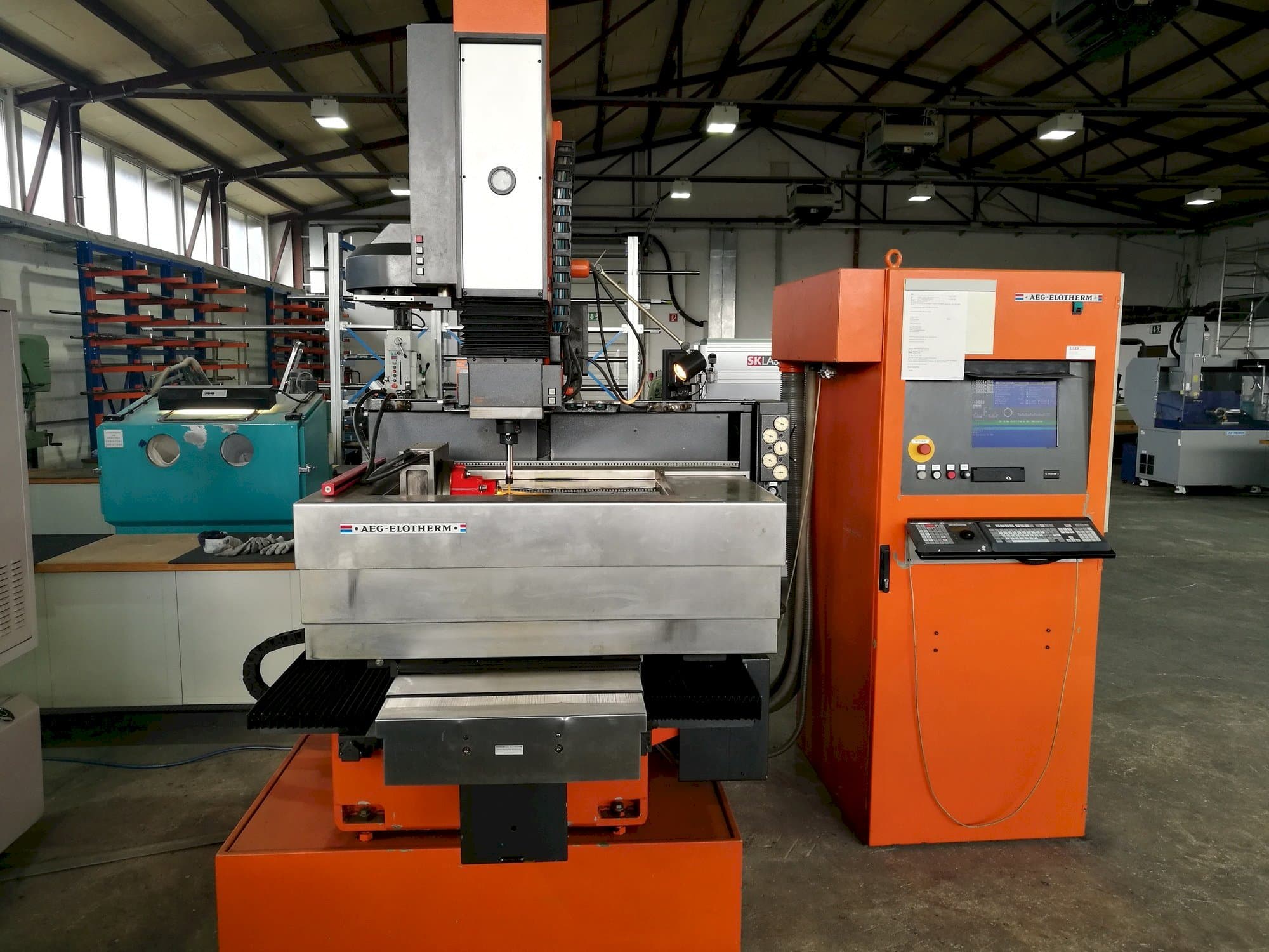 A AEG-Elotherm Elbomat 222 BA  gép elölnézete