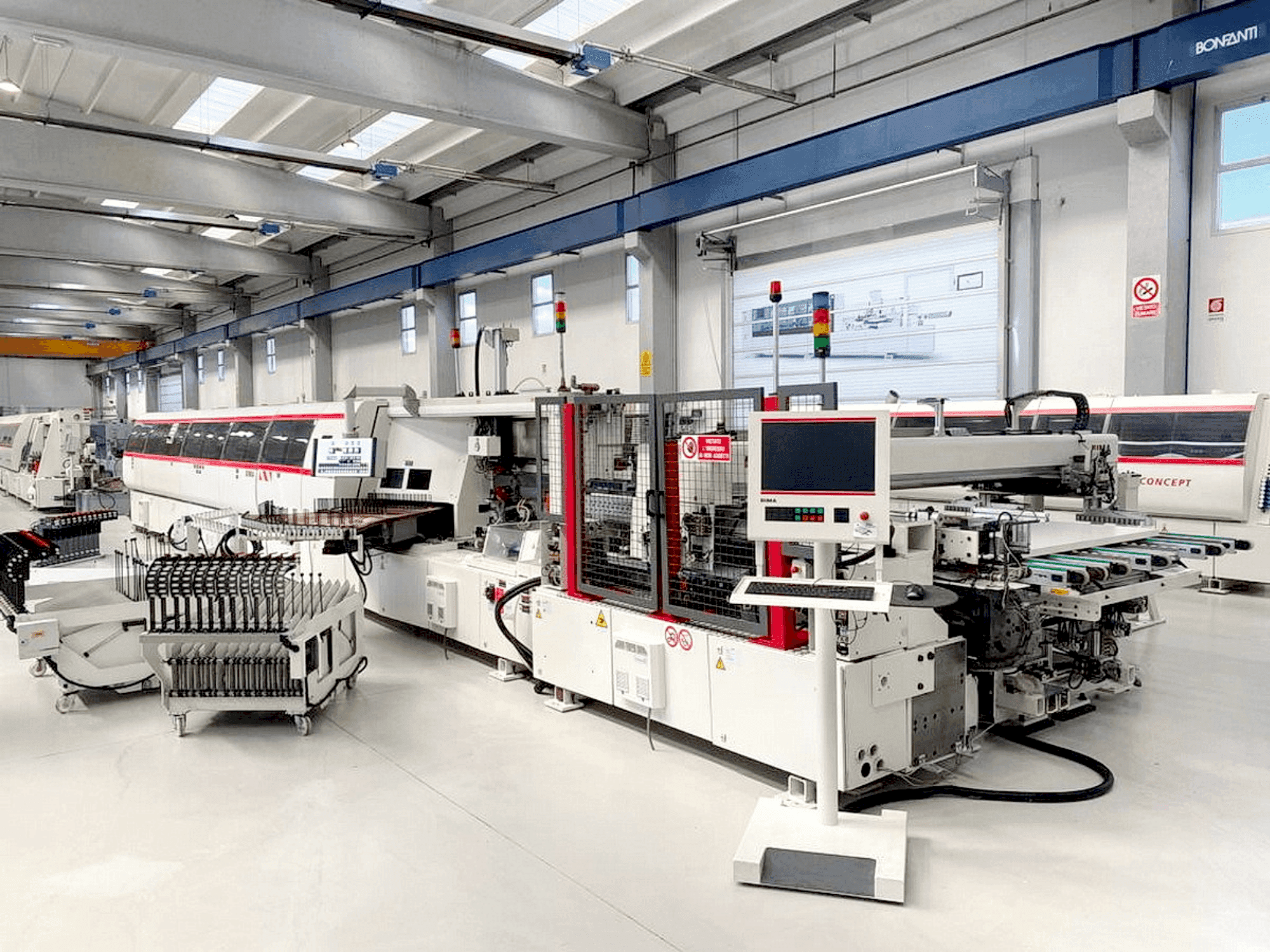 A IMA NOVIMAT LASER System/I/R75/1110/R3  gép elölnézete