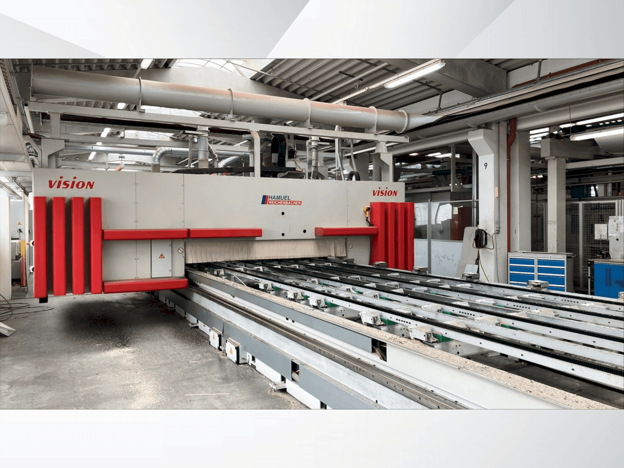 A Hamuel Reichenbacher VISION III-TT-L  gép elölnézete