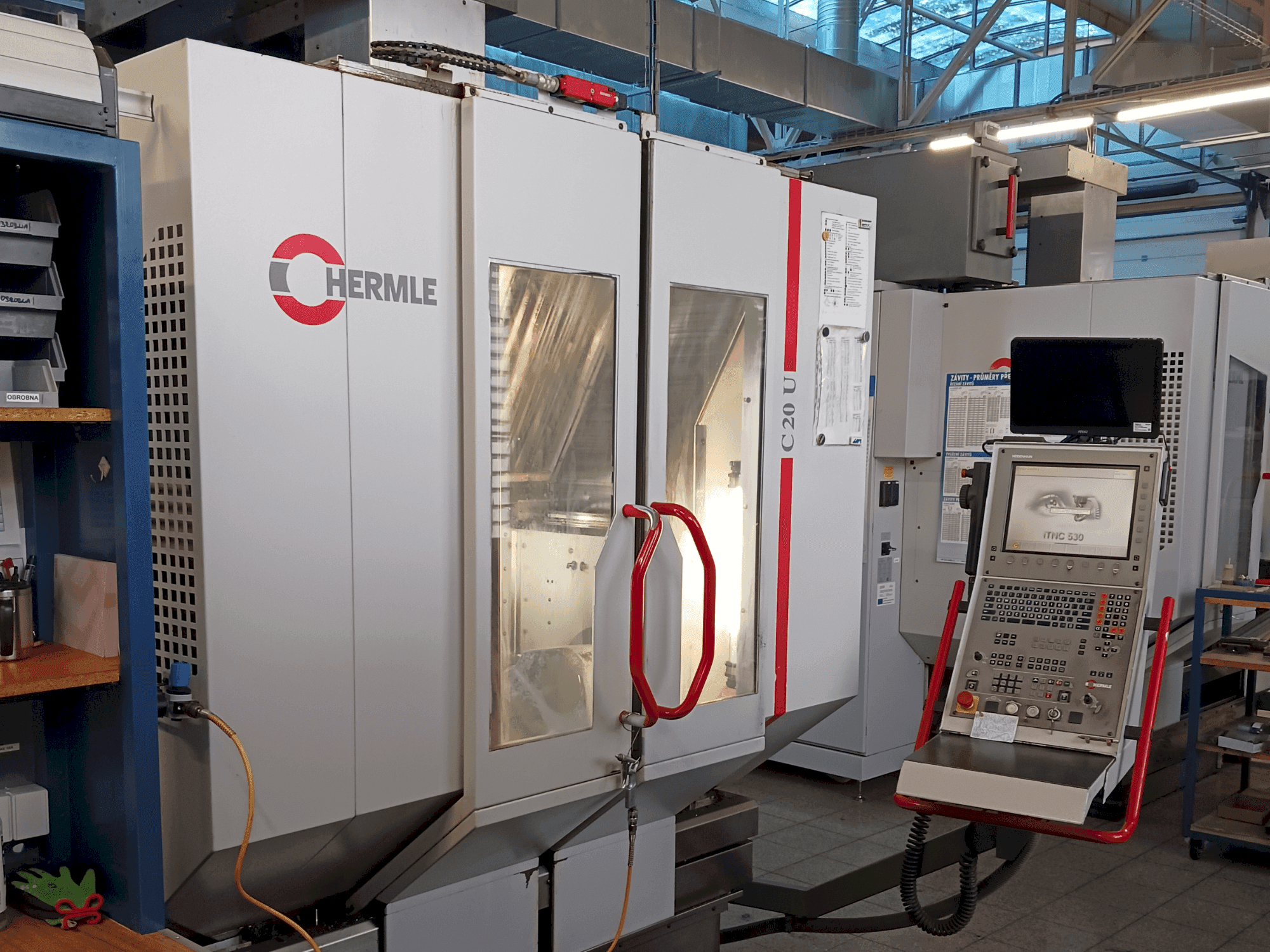 A HERMLE C20U  gép elölnézete