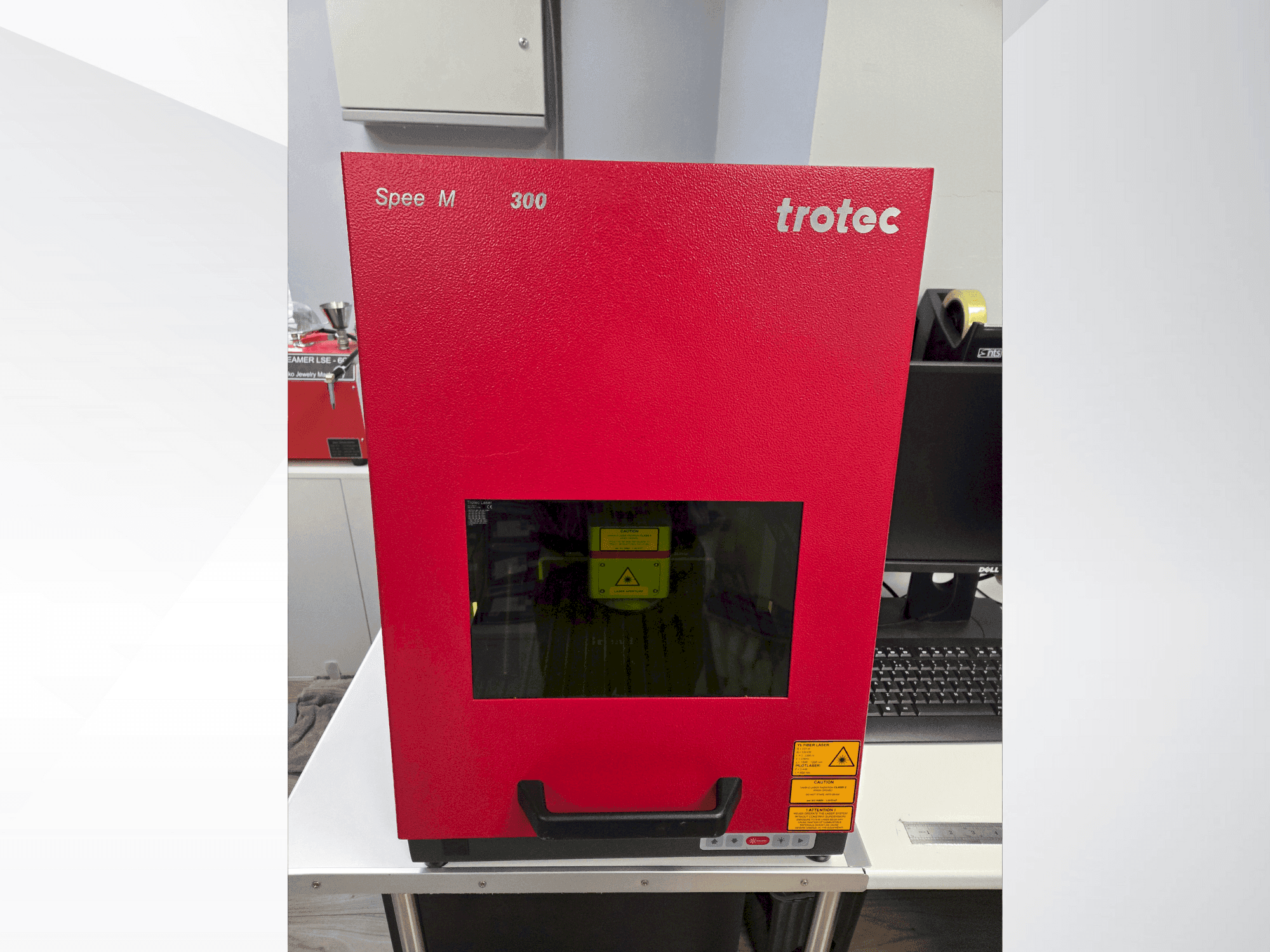 A Trotec Speed marker 300  gép elölnézete