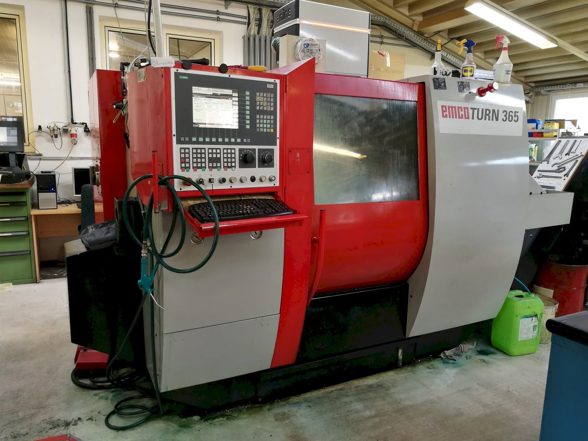 A EMCO TURN 365  gép bal oldali nézete