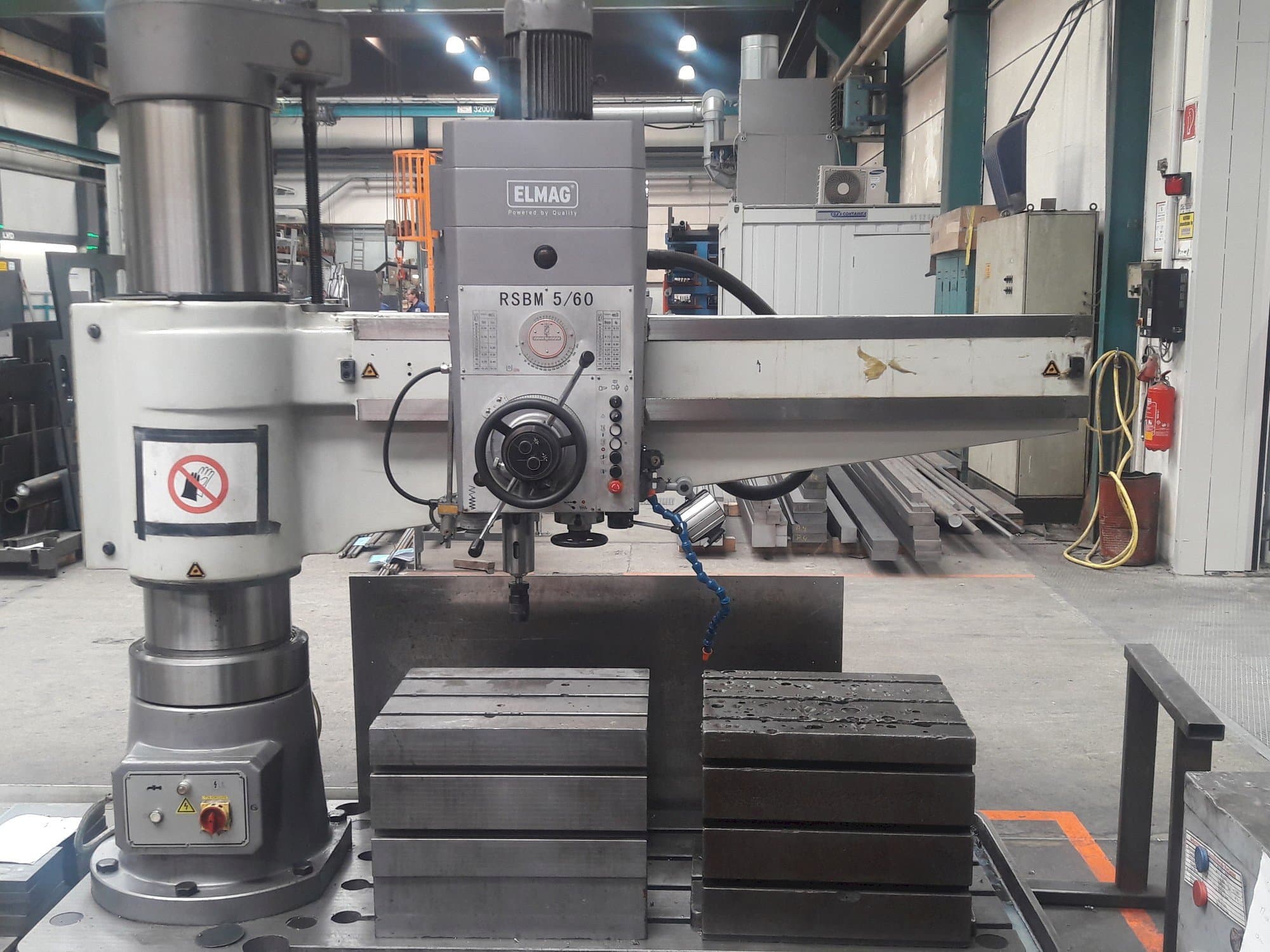 A ELMAG RSBM 5/60  gép elölnézete
