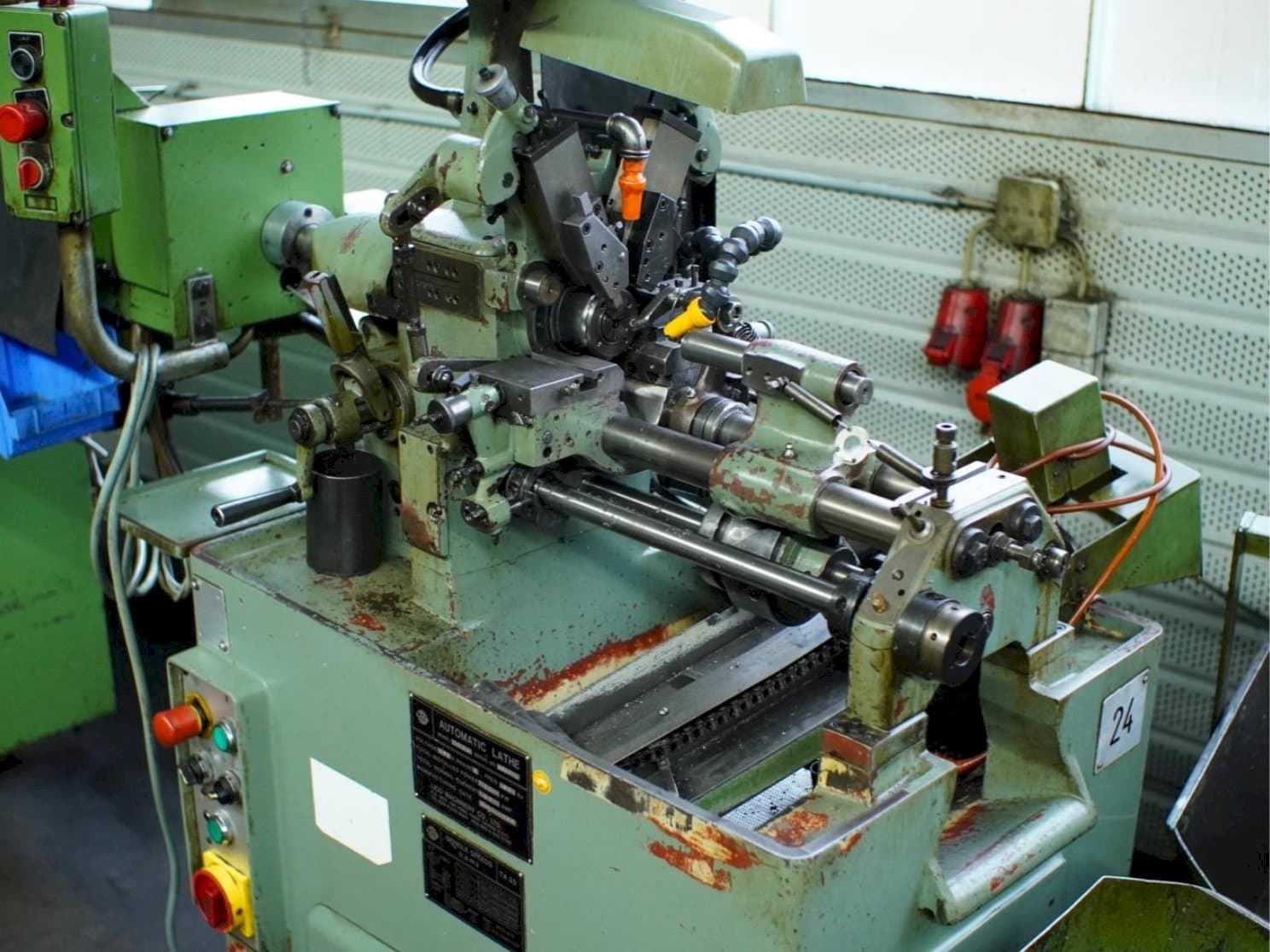 A LICO TA25  gép elölnézete