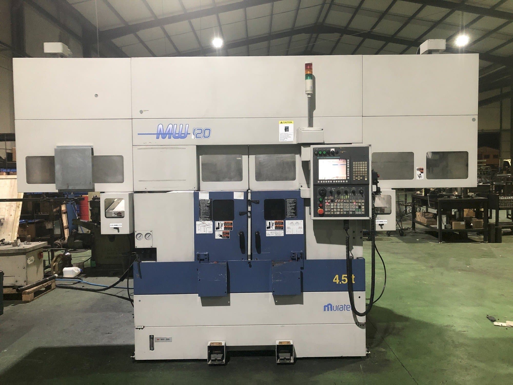 A Muratec MW 120 GT  gép elölnézete