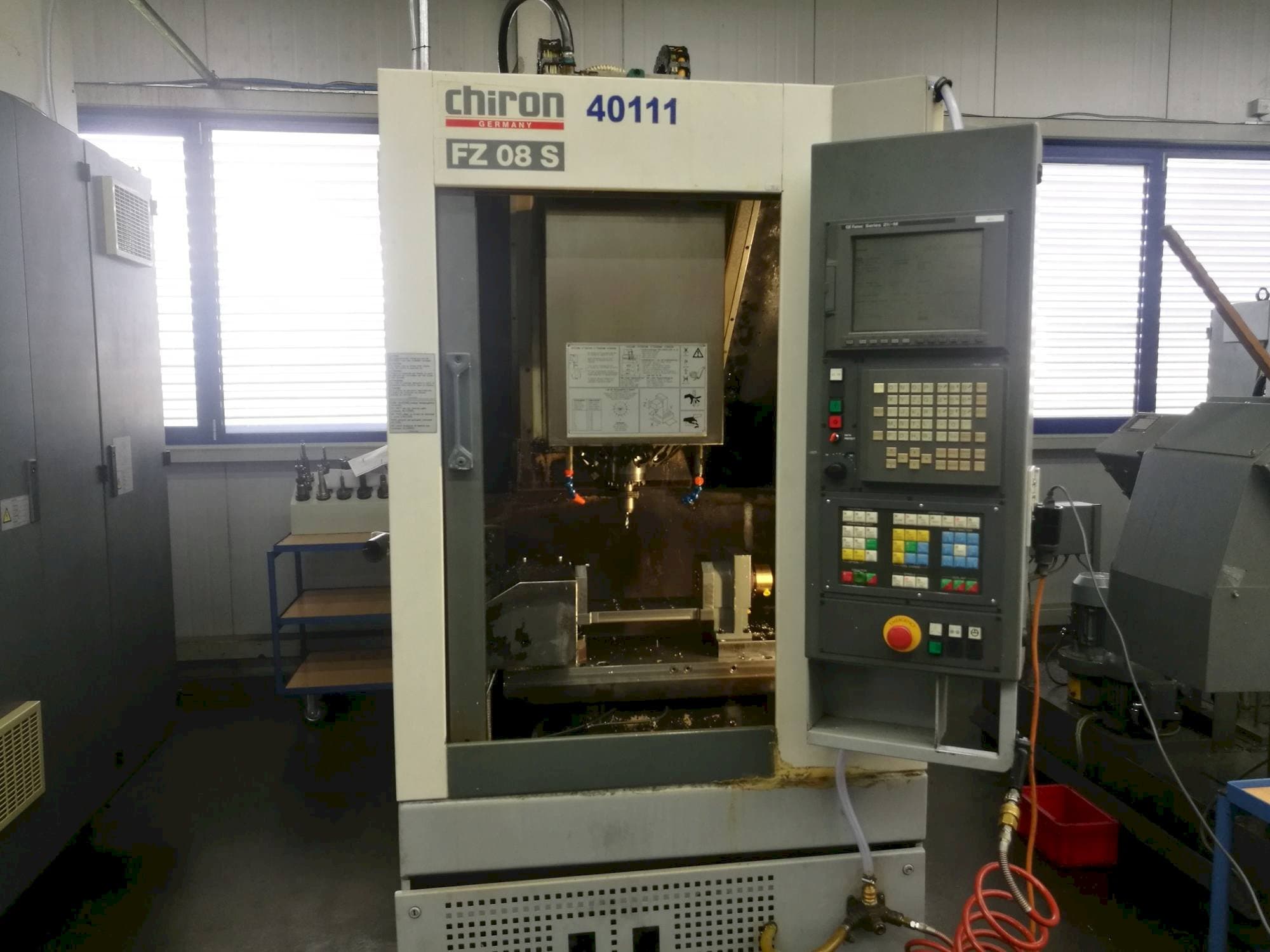 A CHIRON FZ08S  gép elölnézete