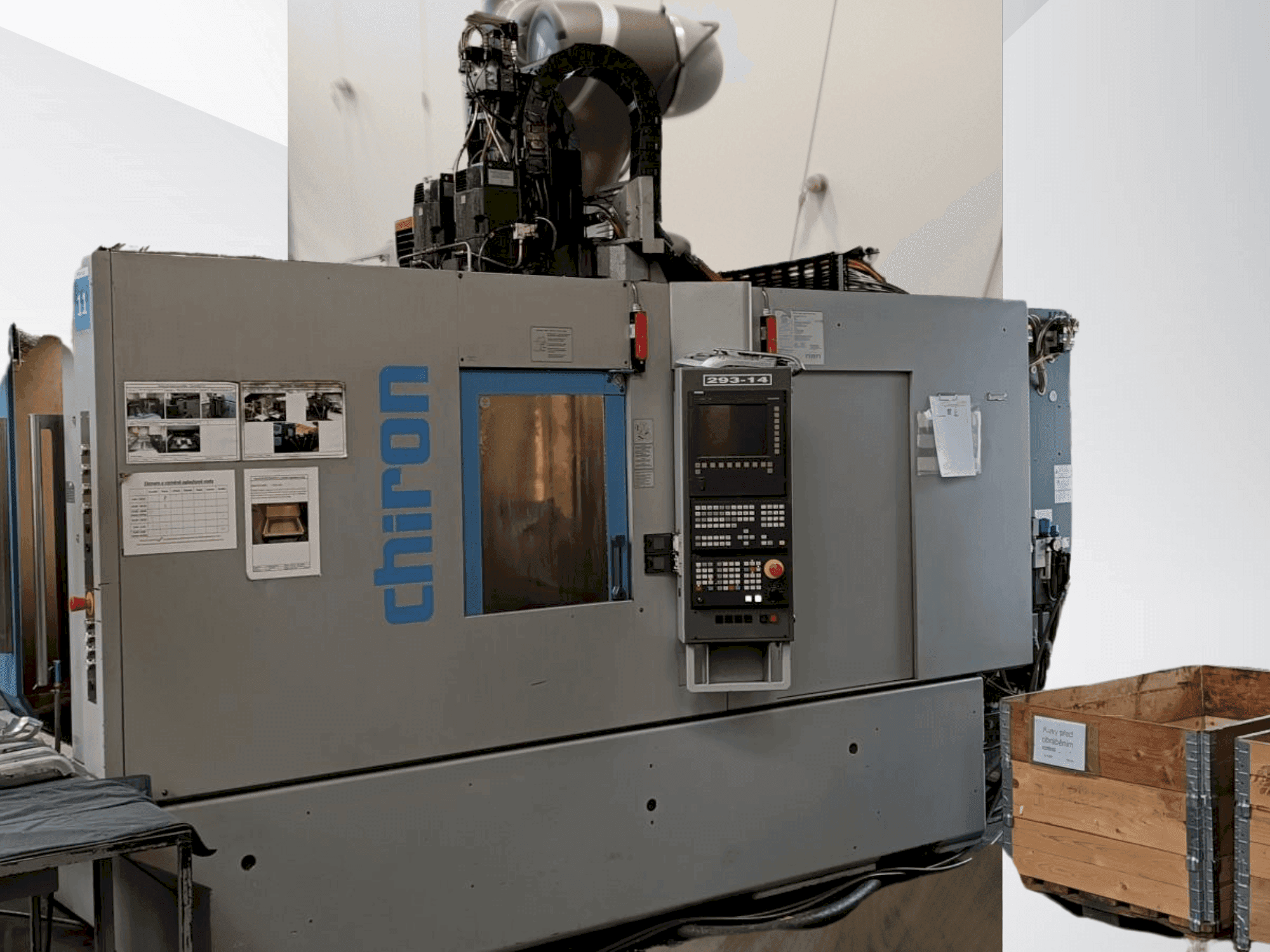 A CHIRON DZ 15K WM  gép elölnézete