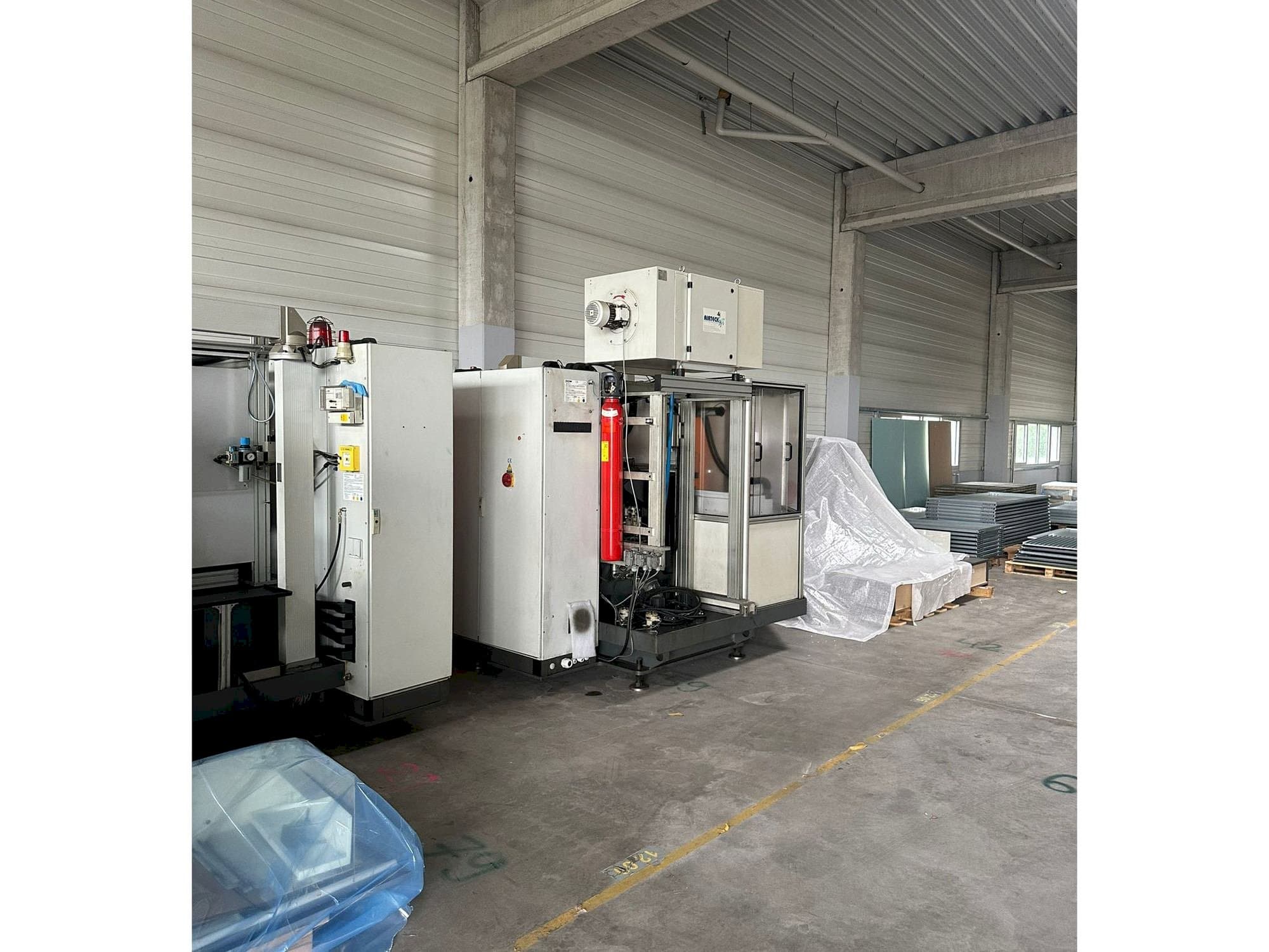 A Geiger CNC  gép elölnézete