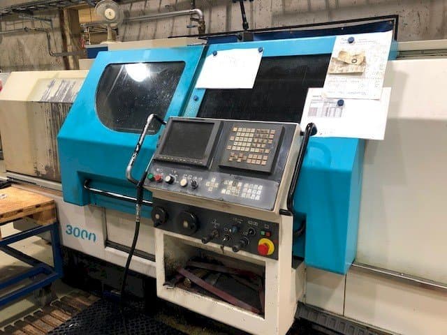 A 600 Lathes Combi 3000  gép elölnézete