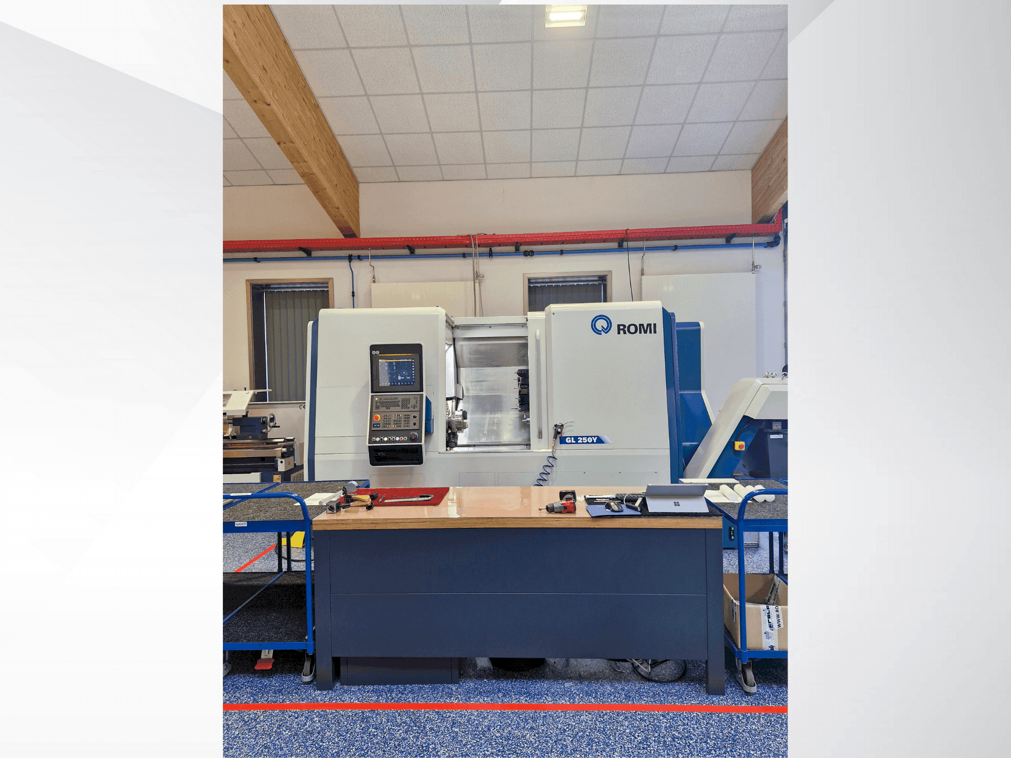 A Romi GL 250  gép elölnézete