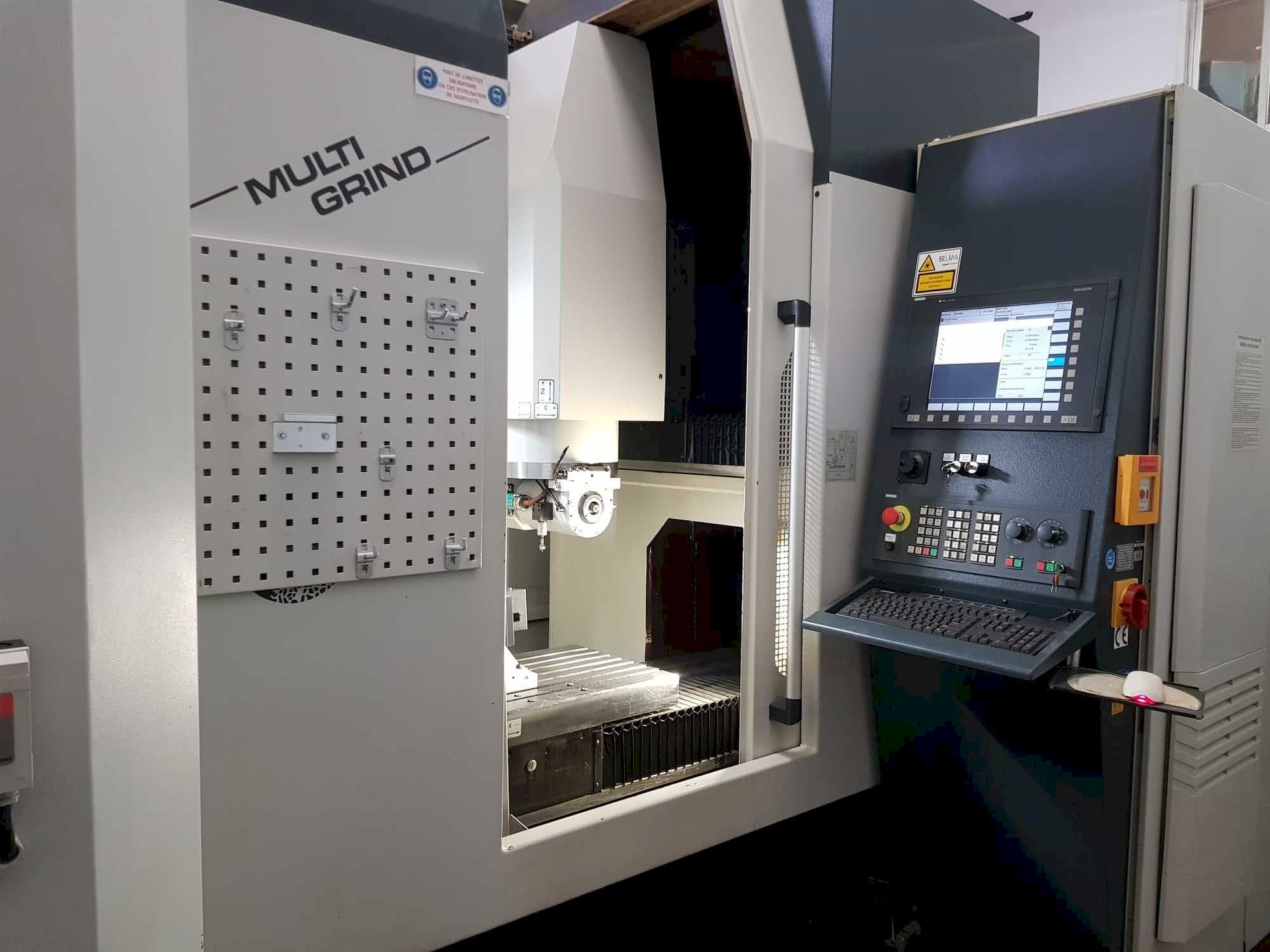 A HAAS Multigrind - HT  gép elölnézete