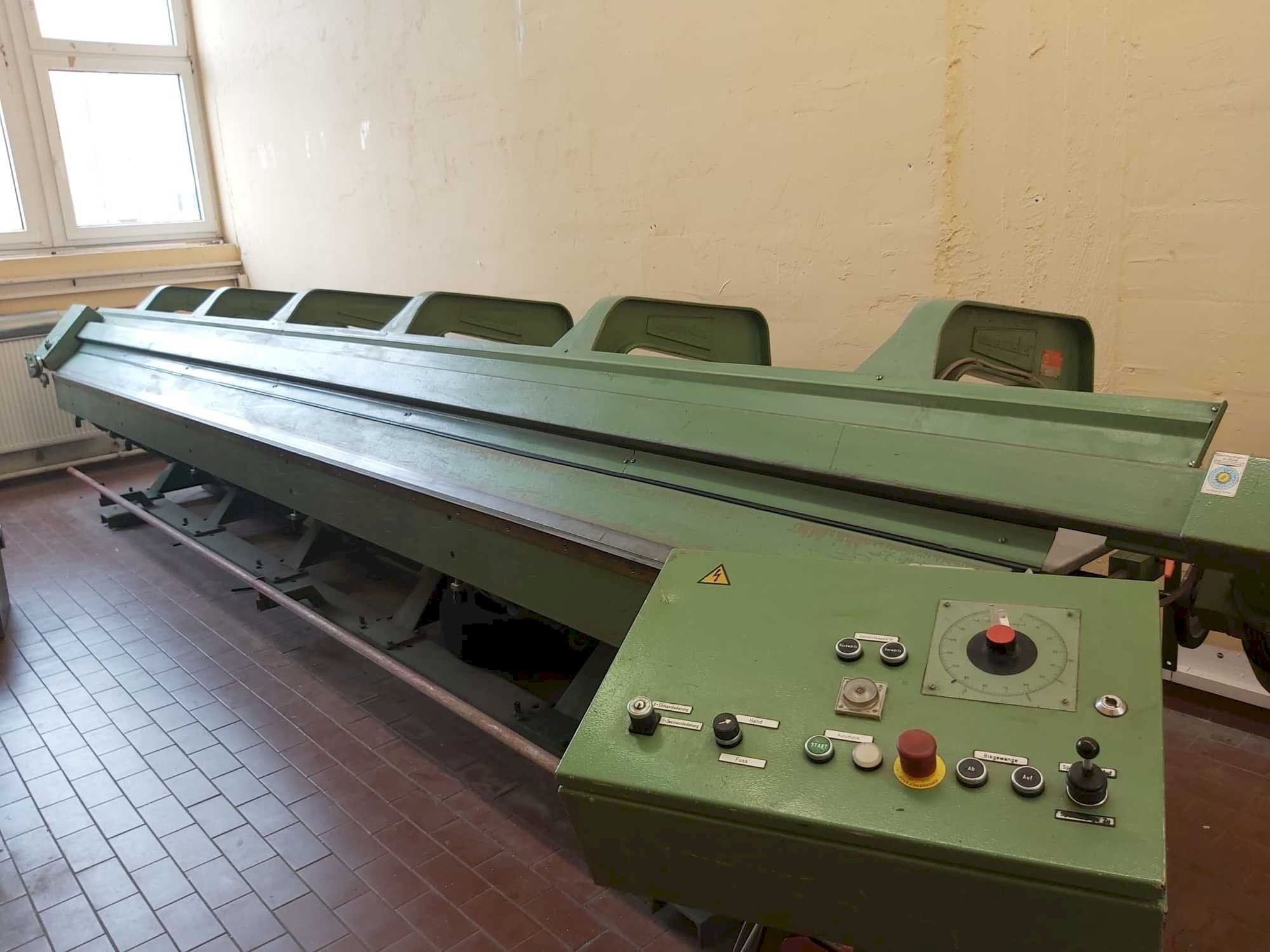 A Biegmeister BMTH 6.1,5  gép elölnézete