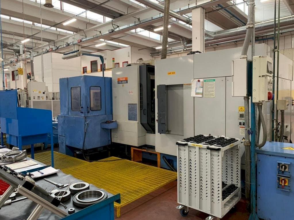 A Mazak FH-4800  gép elölnézete