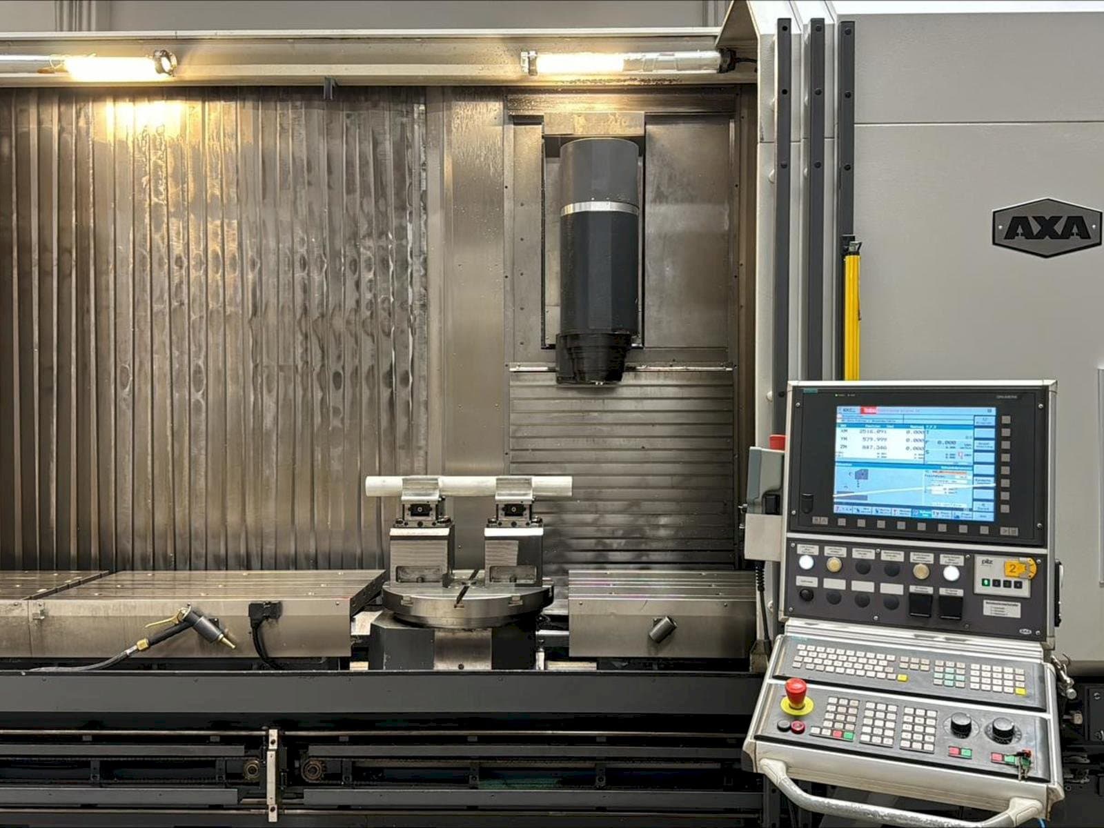 A AXA VHC-2  gép elölnézete