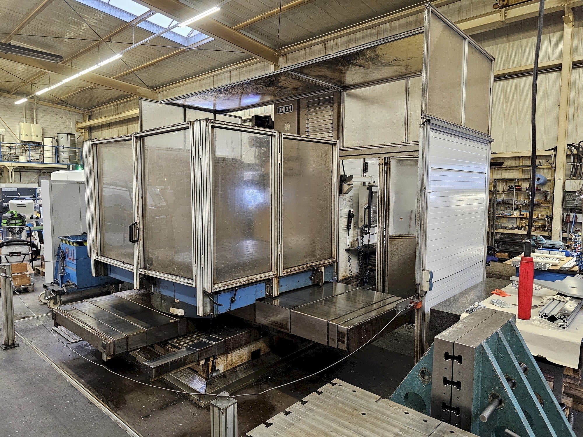 A UNION TC 110  gép elölnézete