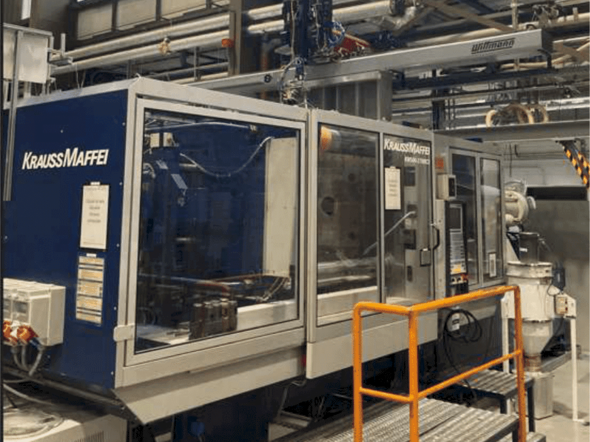 A Krauss Maffei KM 500-2700 C2  gép elölnézete