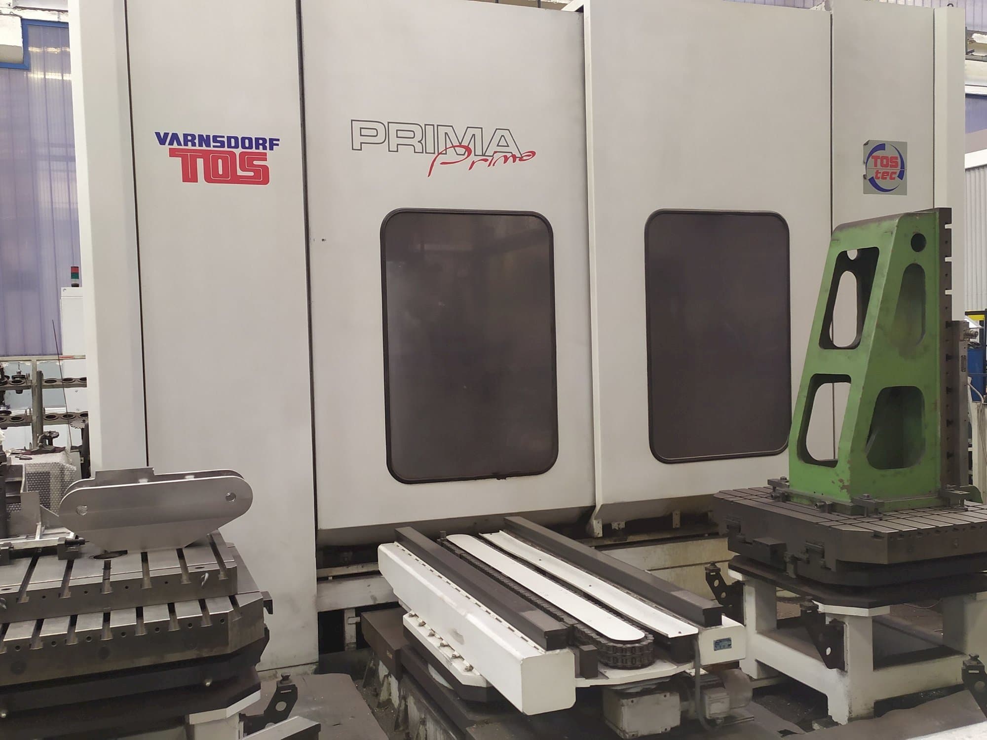 A TOS Prima  gép elölnézete