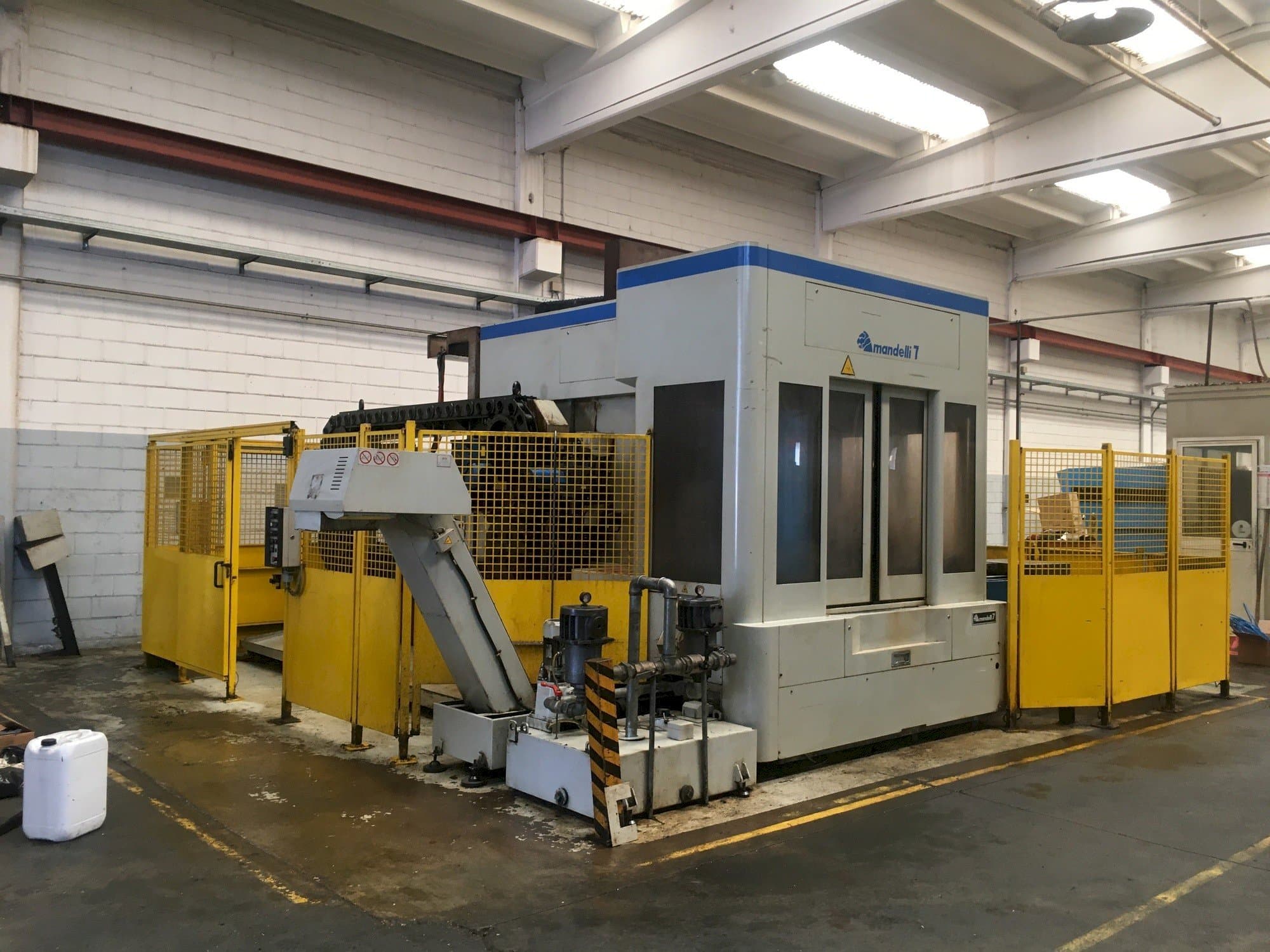 A Mandelli Type 7  gép elölnézete