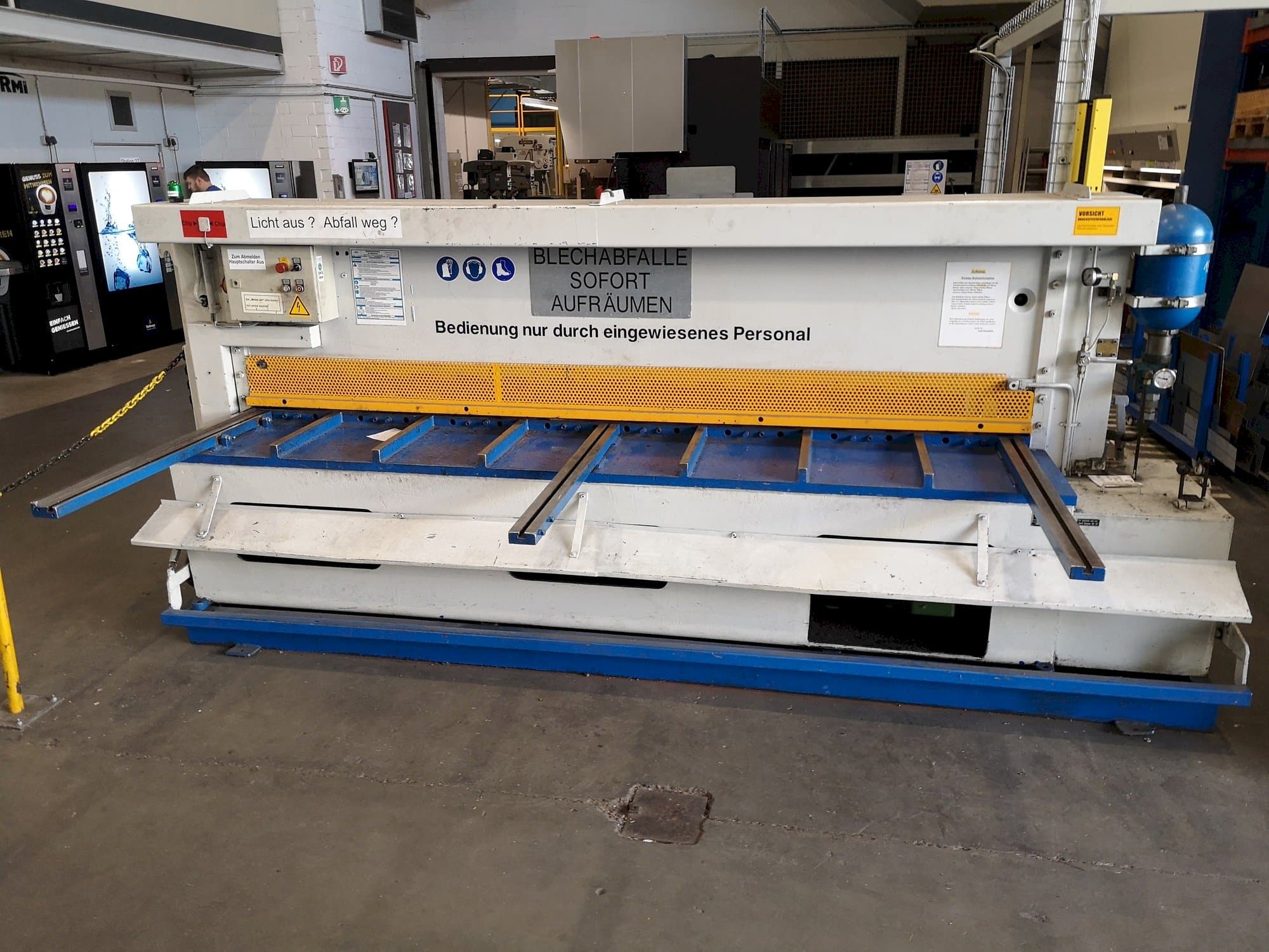 A PASKOWSKY TSH 10 MM  gép elölnézete