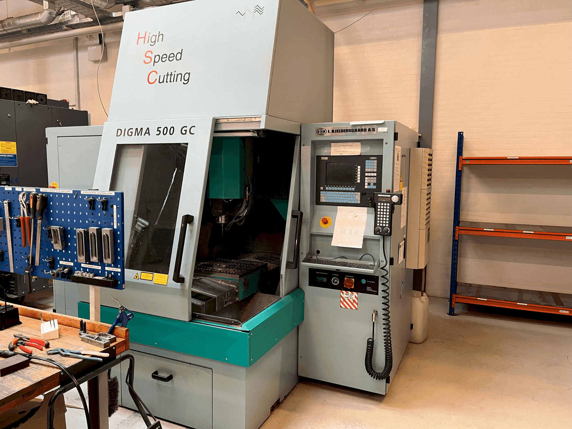 A DIGMA 500 GC  gép elölnézete