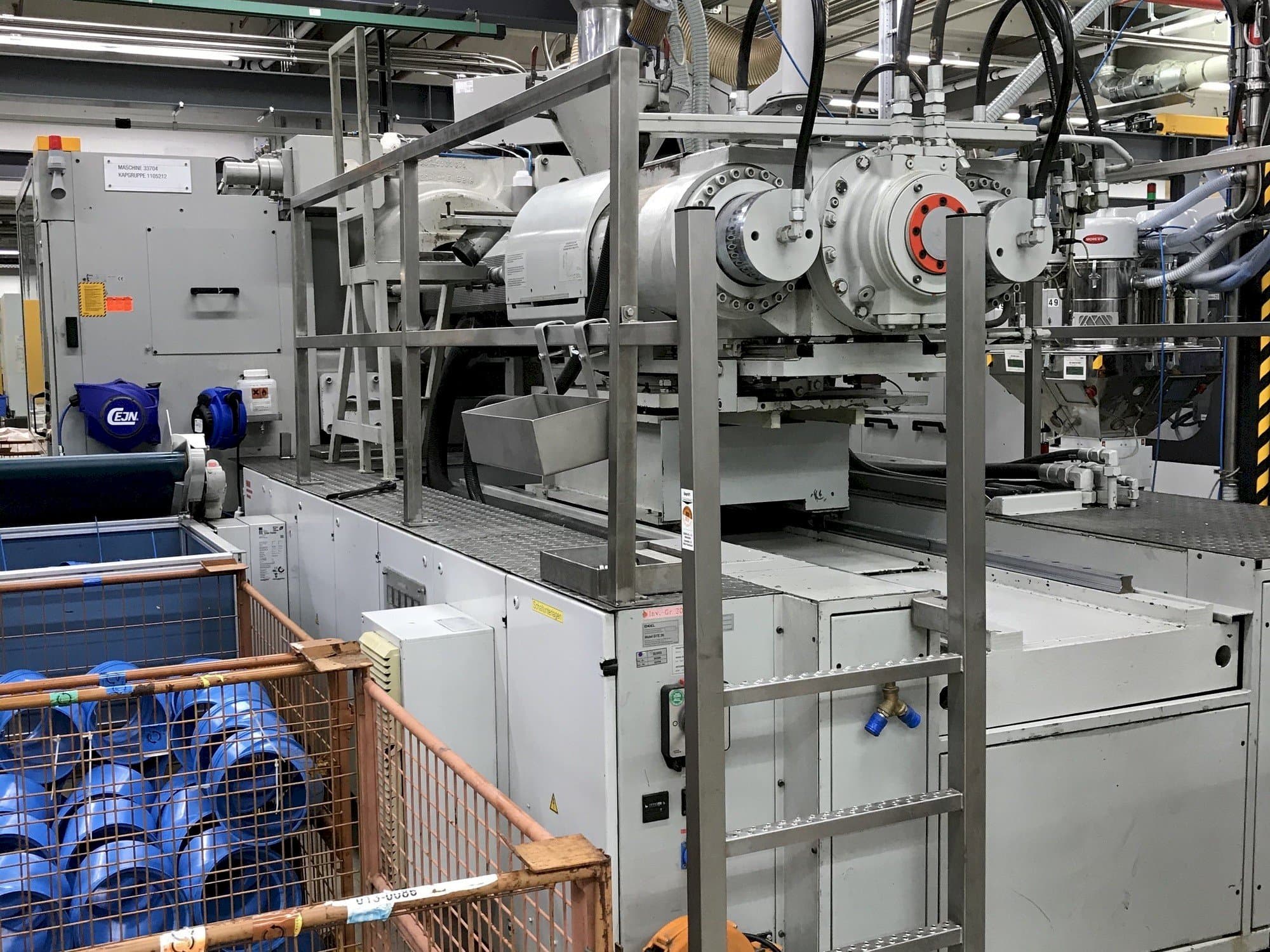 A ENGEL ES 3550/550 EC 100  gép elölnézete