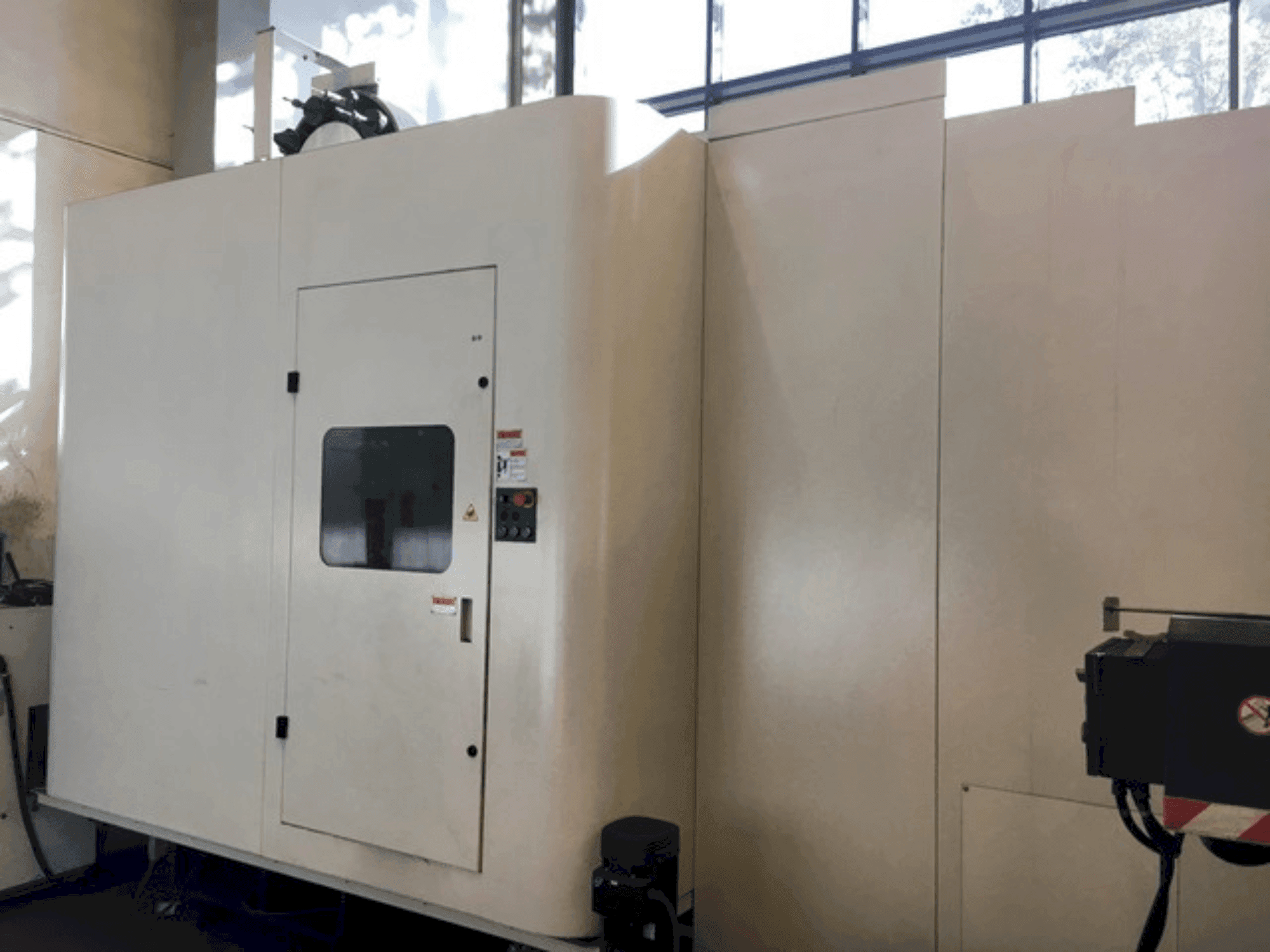 A SPINNER H630  gép elölnézete