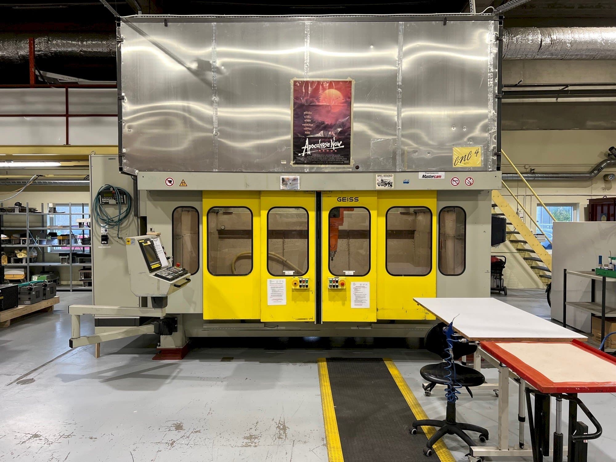 A GEISS FZ 2000x1000  gép elölnézete