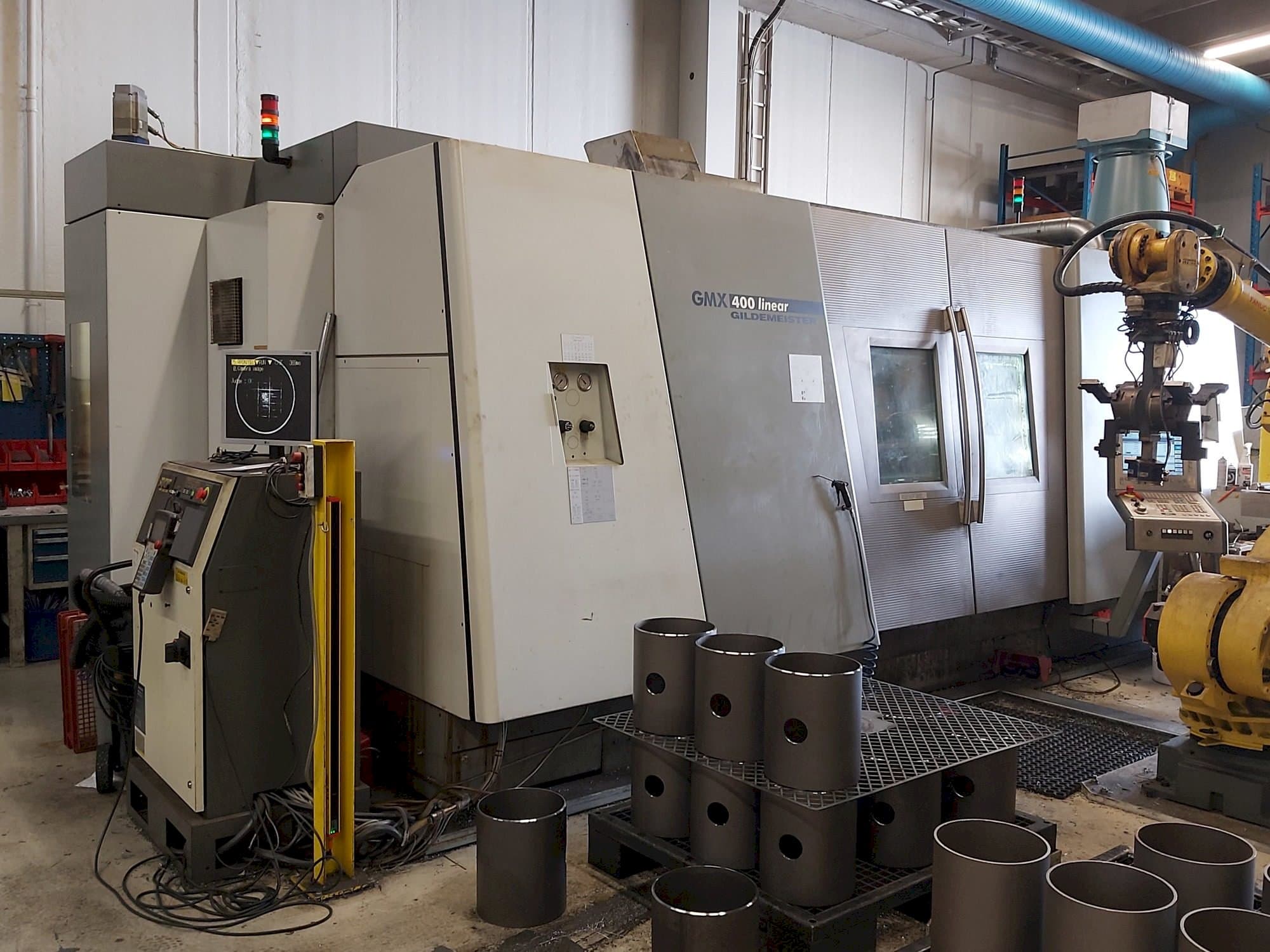 A Gildemeister GMX 400 Linear  gép elölnézete