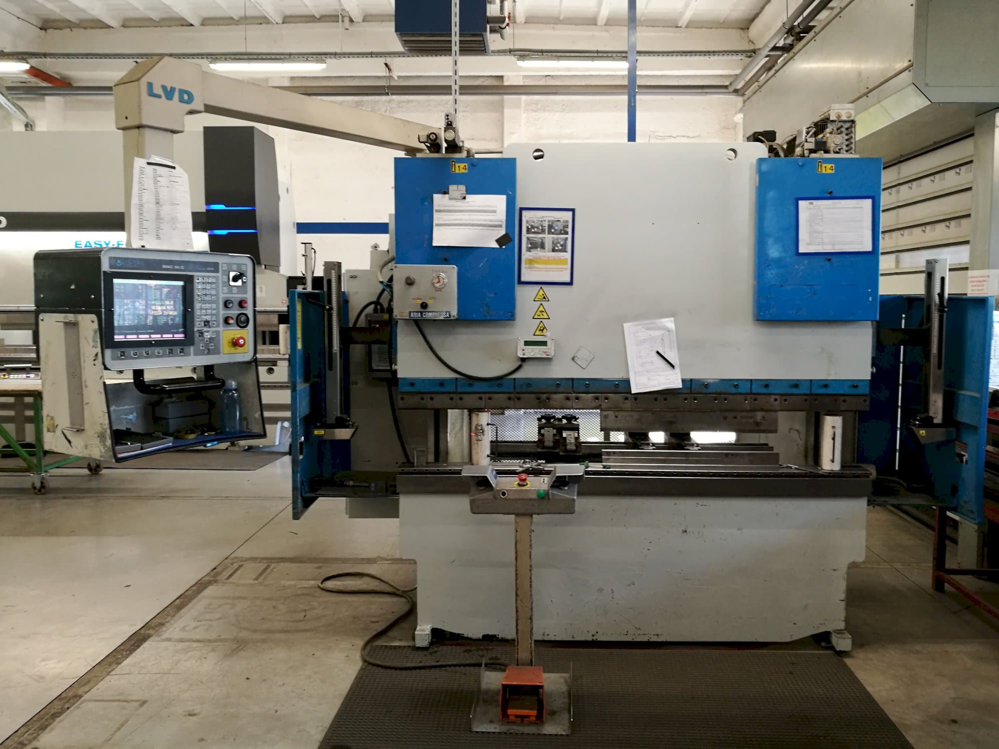 A LVD PPEB 50/20 MNC 95  gép elölnézete