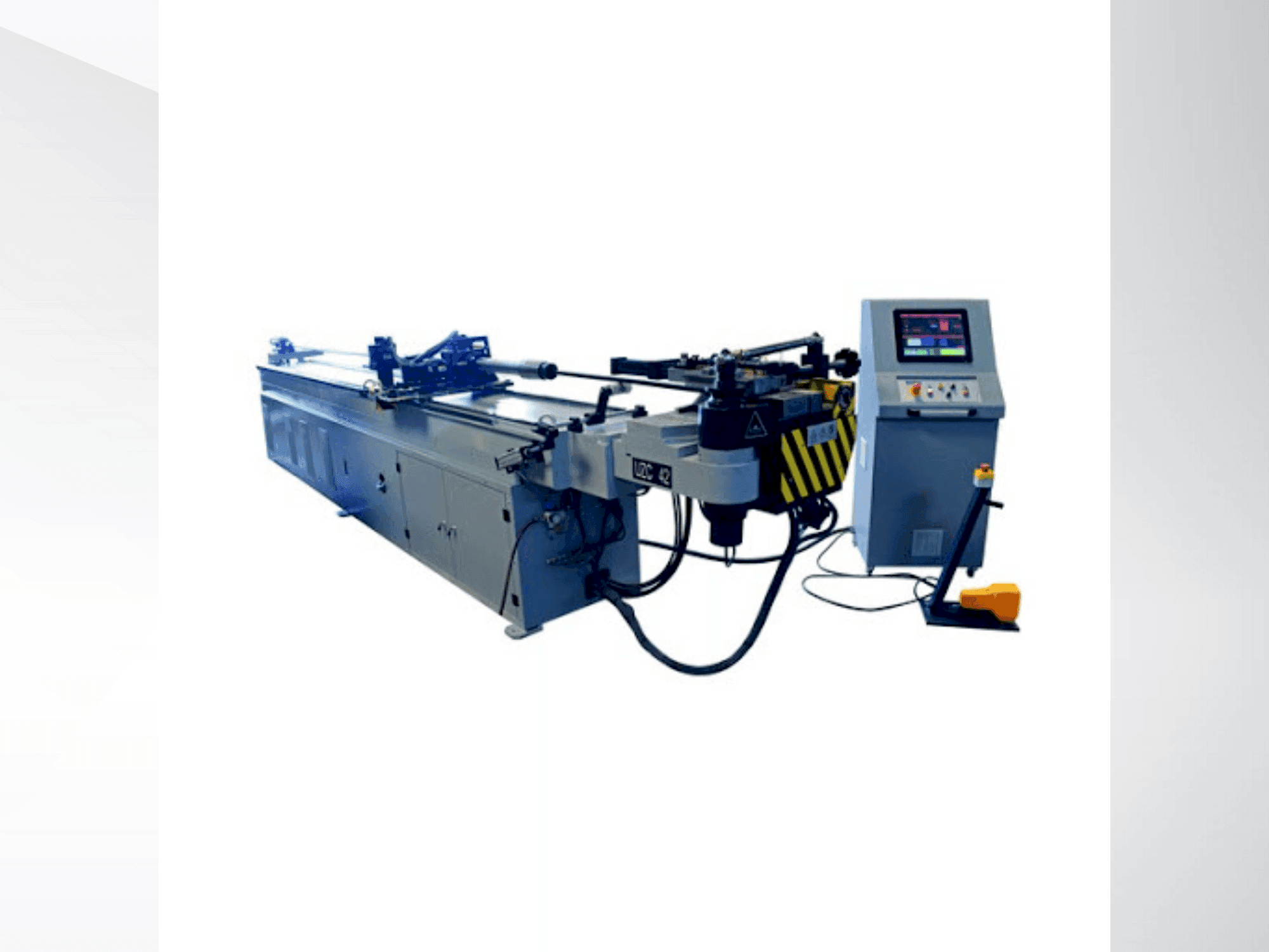 A UZMA UZN 90  gép elölnézete