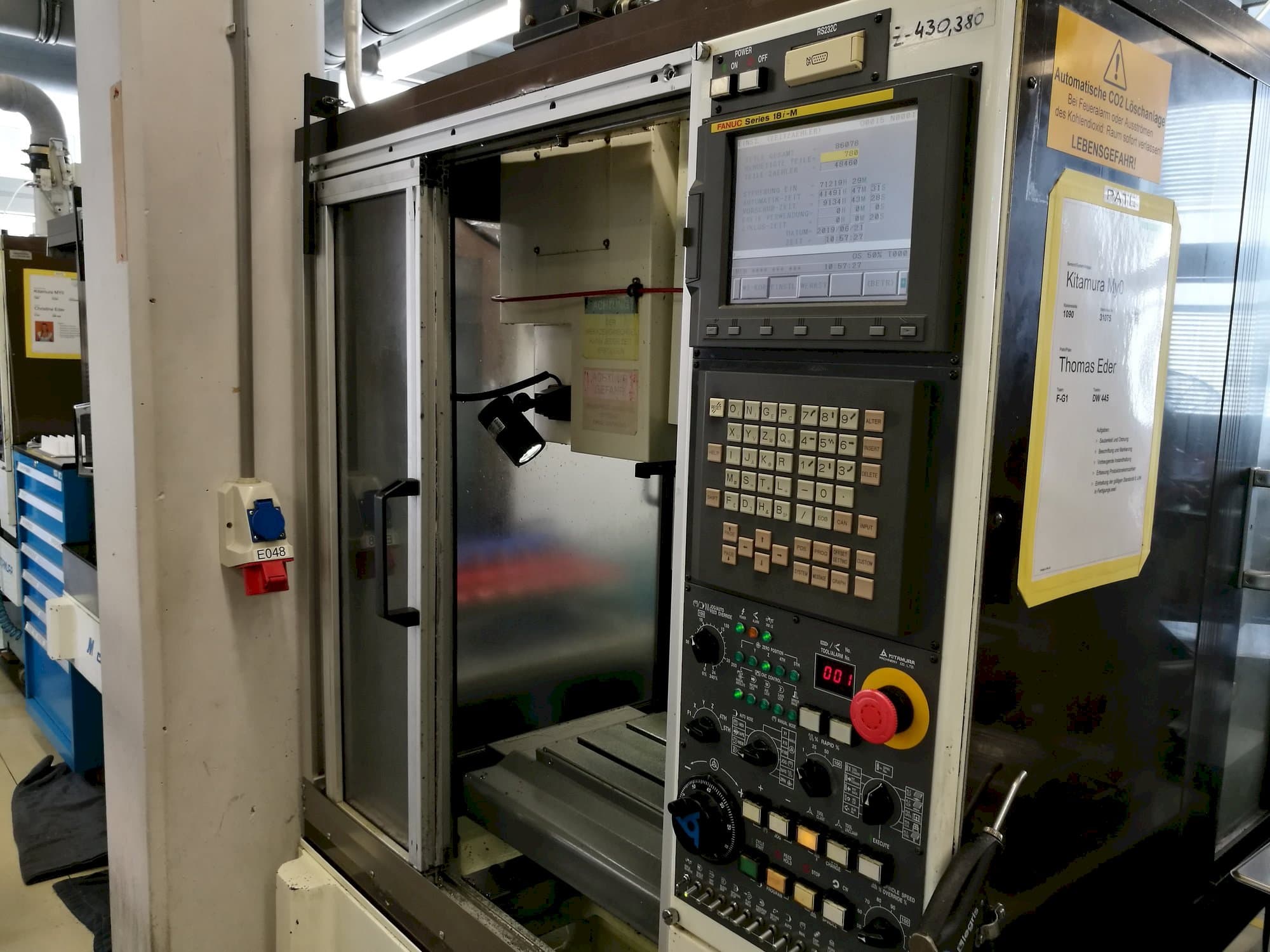 A Kitamura Mycenter-0  gép elölnézete