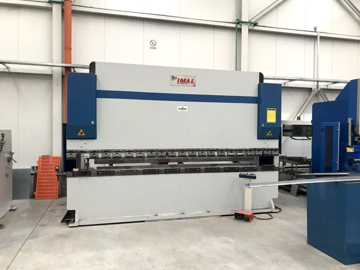 A I.MA.L. E3A  gép elölnézete