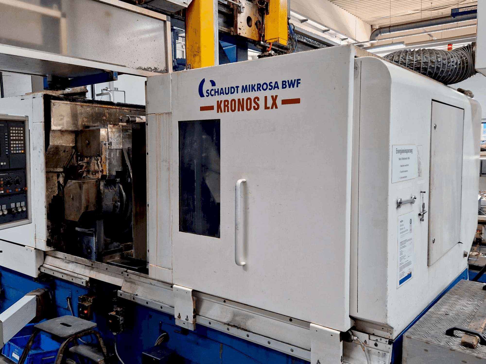 A Schaudt Mikrosa BWF Kronos LX  gép elölnézete