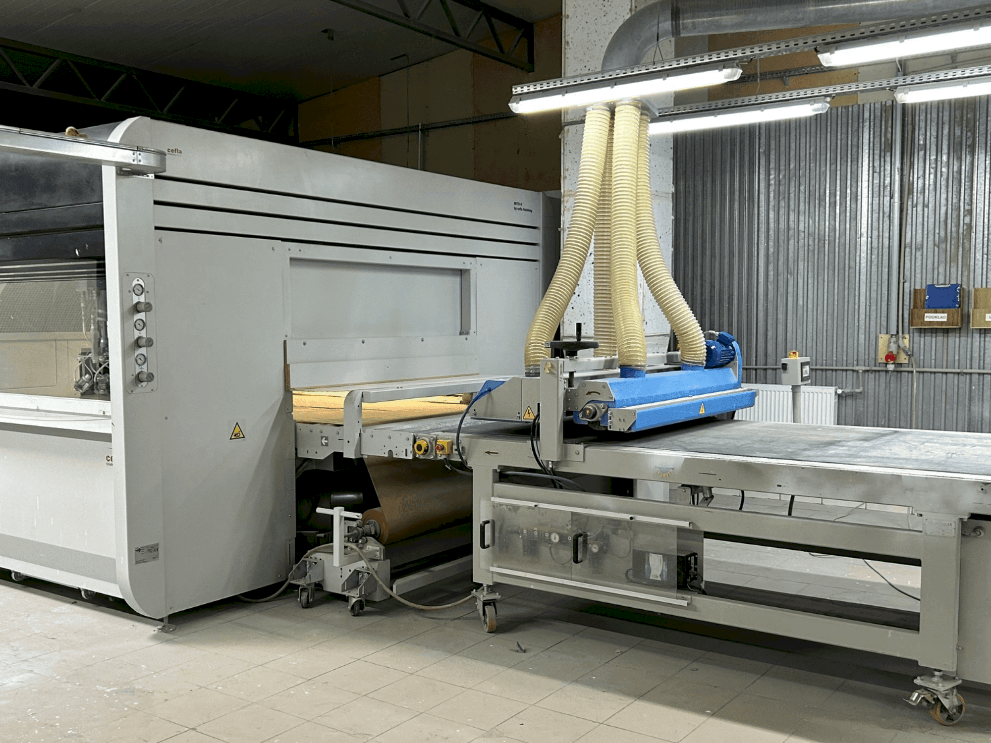 A CEFLA MITO K  gép elölnézete