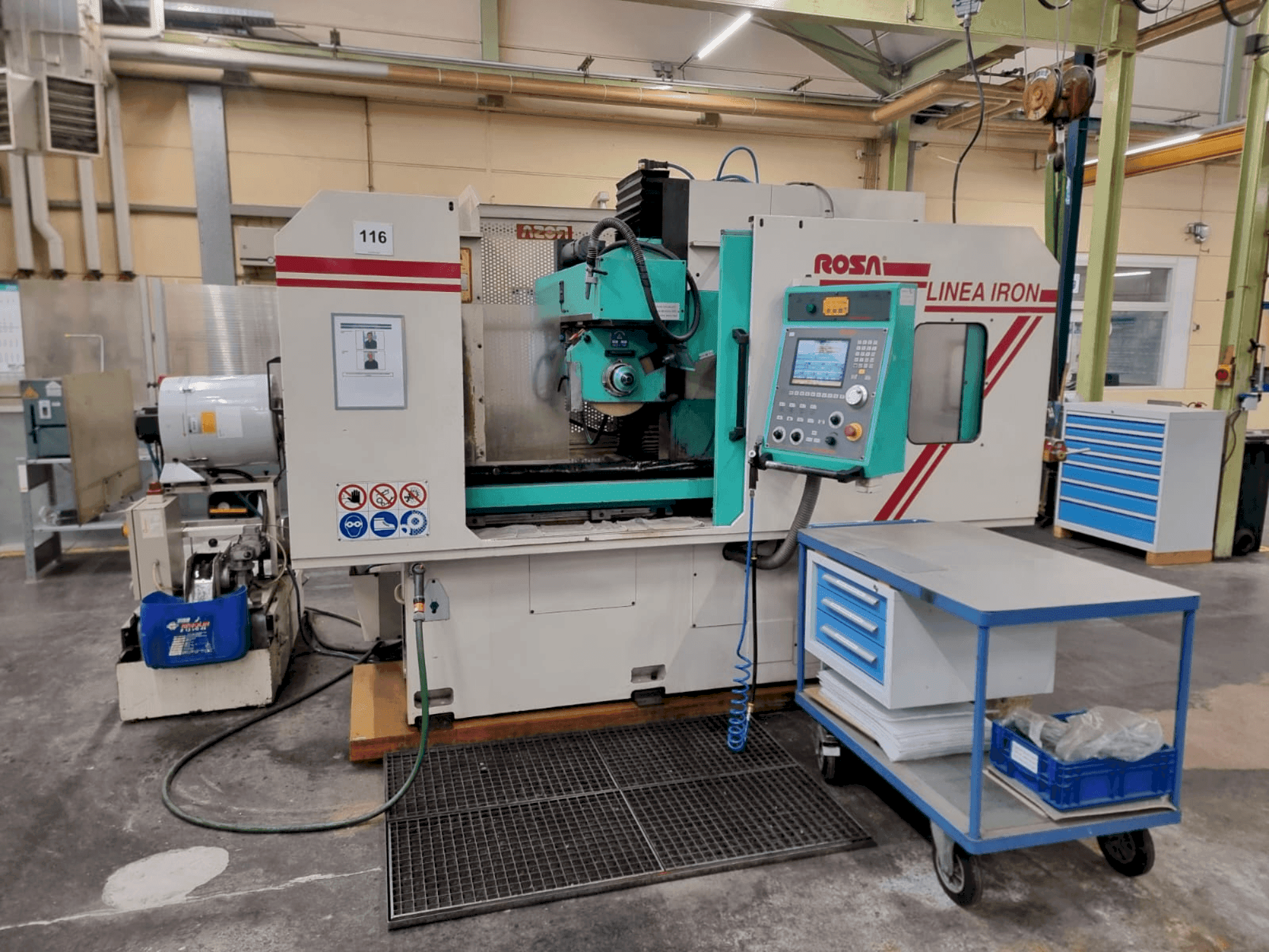 A ROSA ERMANDO IRON 08.6  gép elölnézete