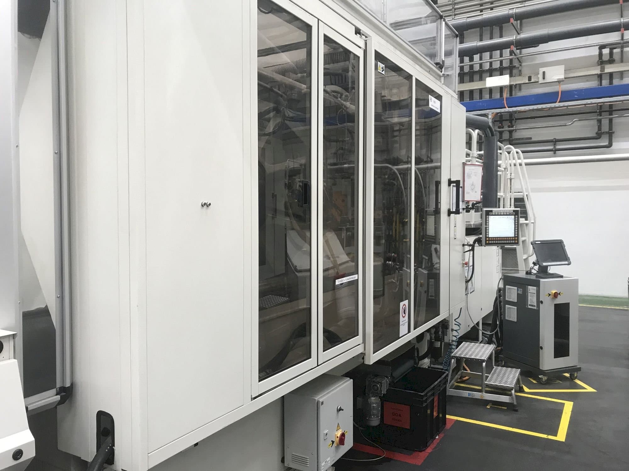 A Husky H500 RS 65/60  gép oldalnézete