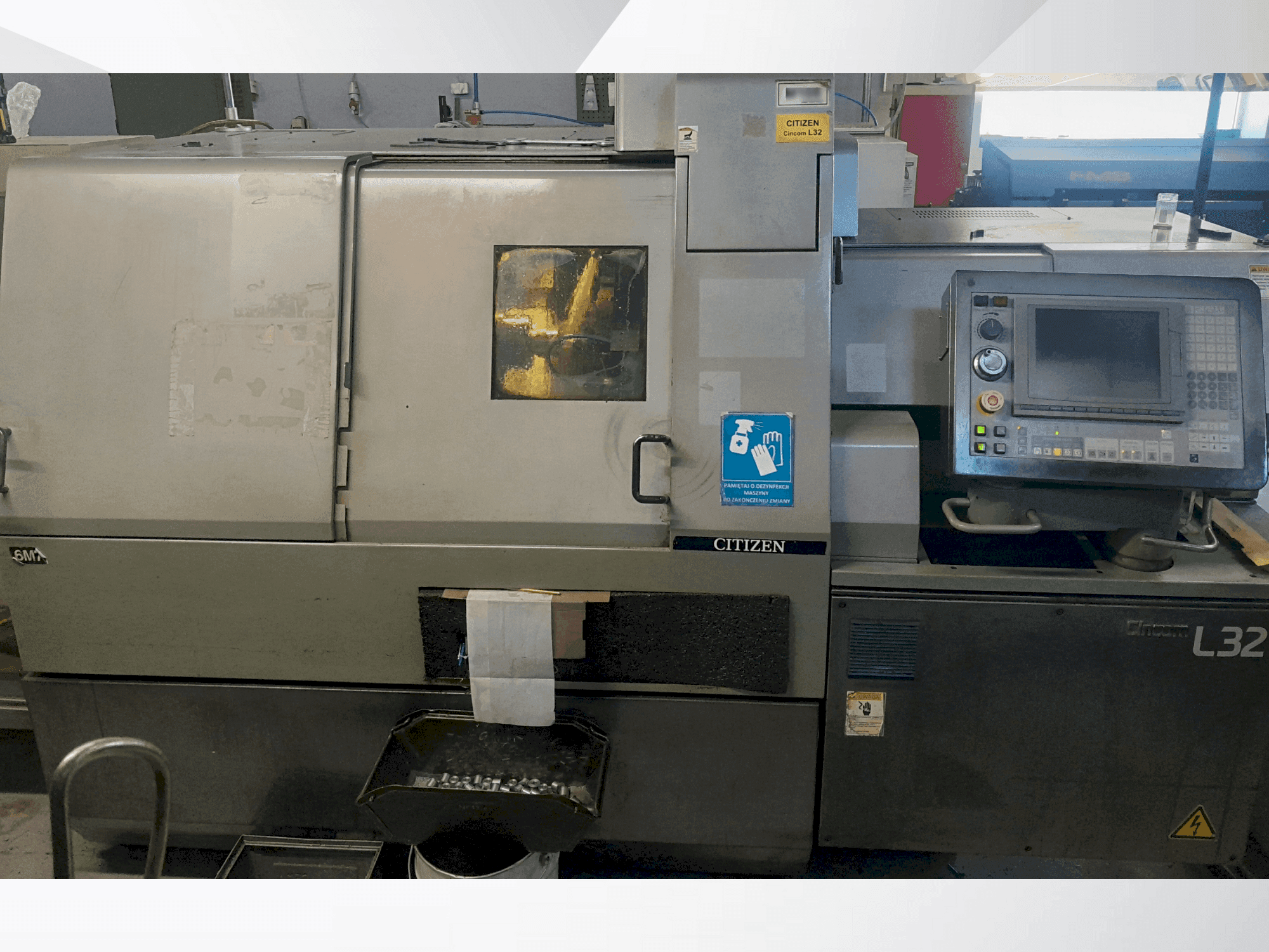 A Citizen L32 VII  gép elölnézete