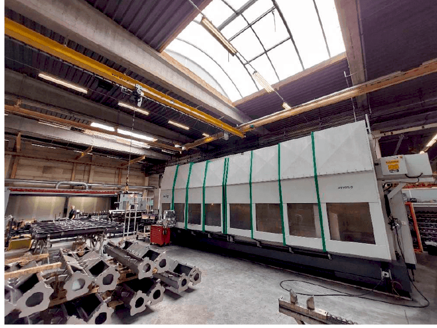 A Unisign Univers 6  gép elölnézete