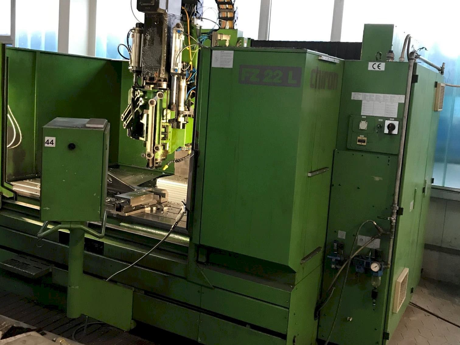 A CHIRON FZ 22 L  gép elölnézete