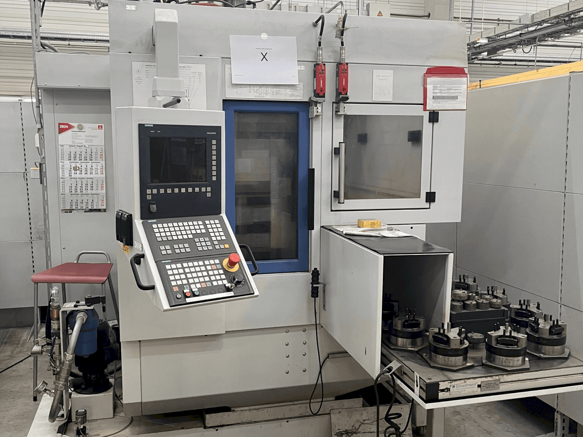 A Scherer - Feinbau VDZ 100L  gép elölnézete